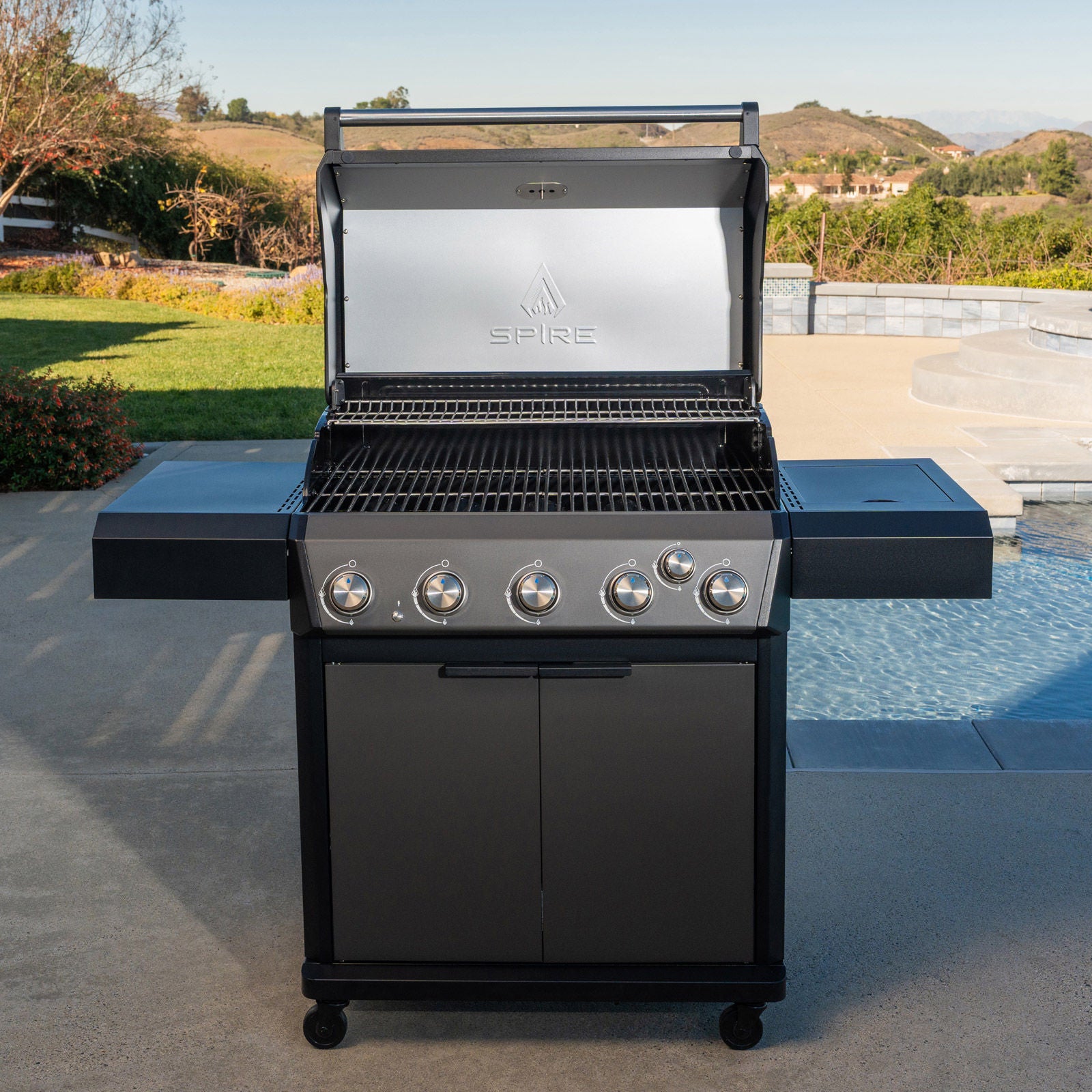 SPIRE 550X 6 Burner Gas Grill