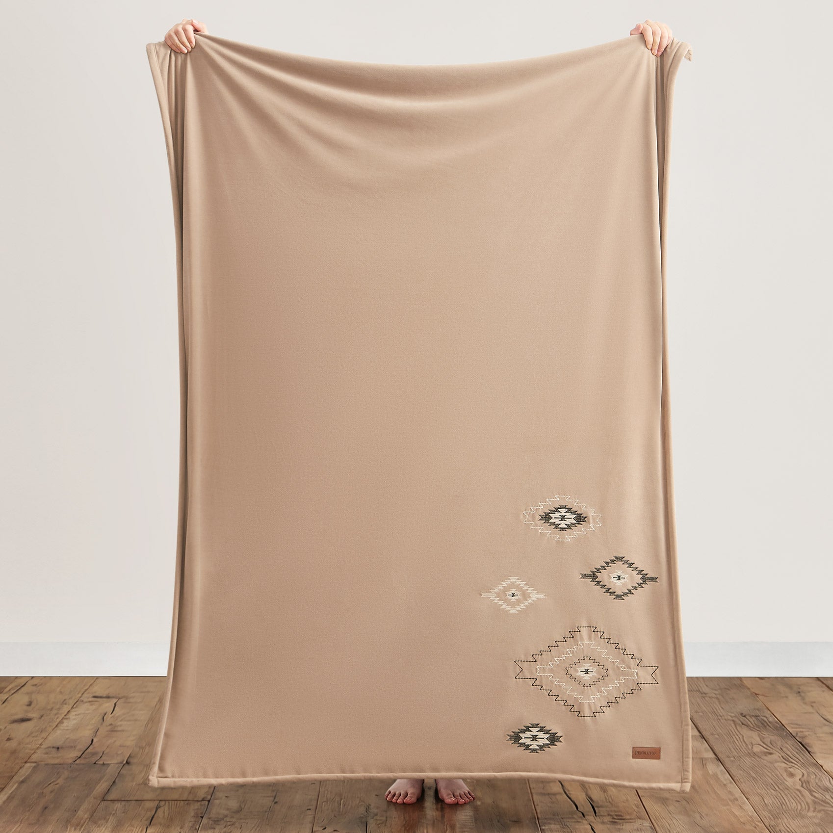 Pendleton Crystal Springs Throw