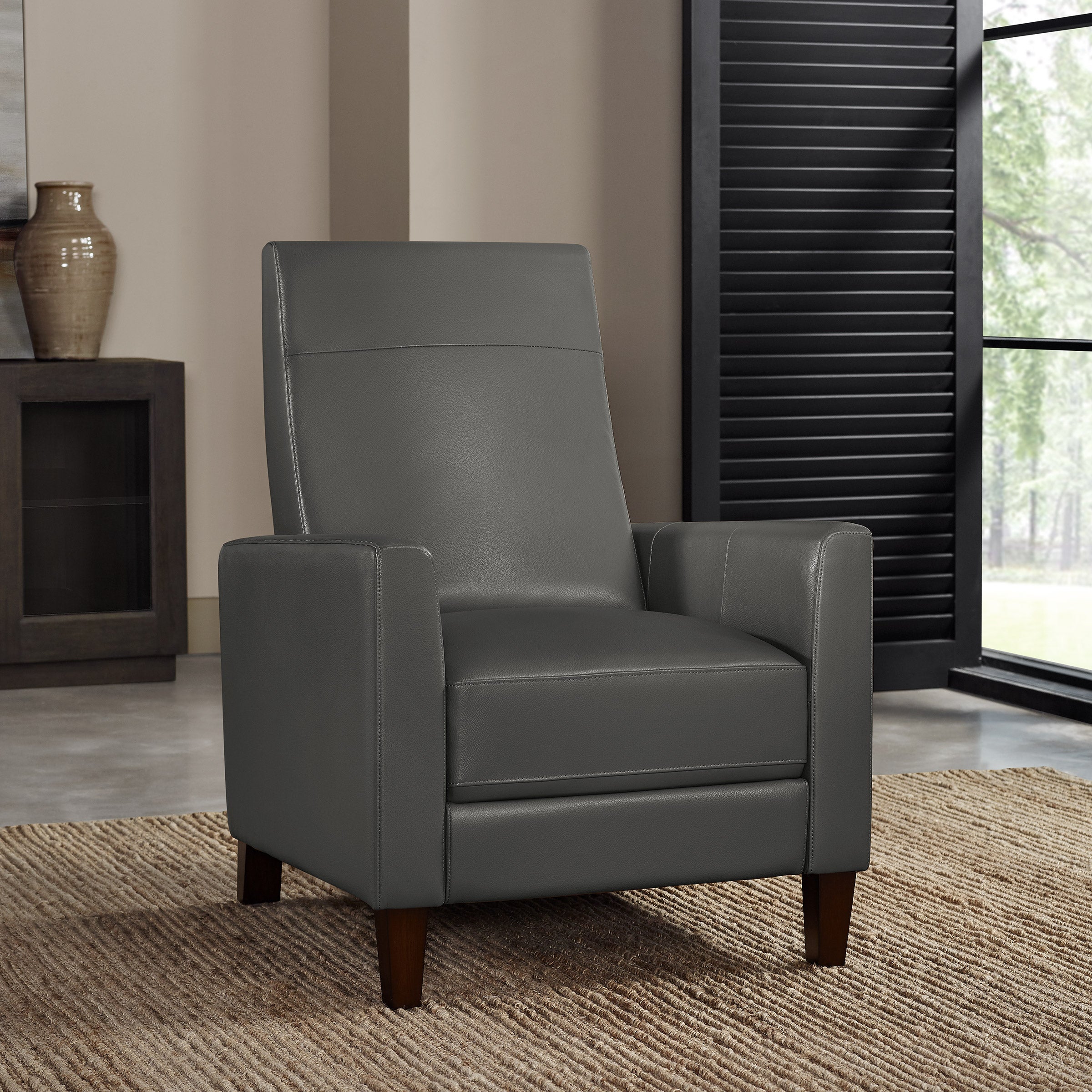 Barcalounger Ridgefield Leather Pushback Recliner