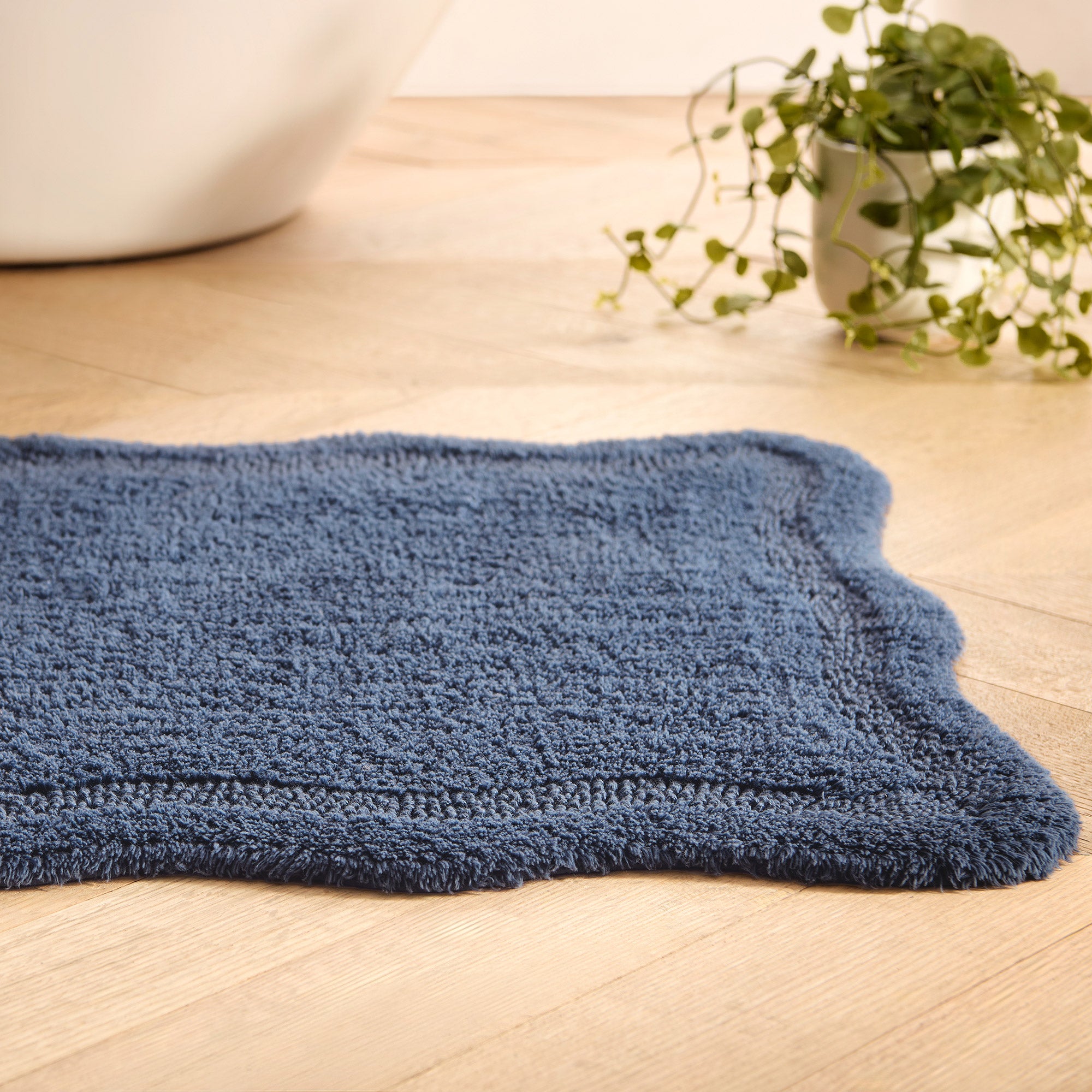 Scallop Bath Rug