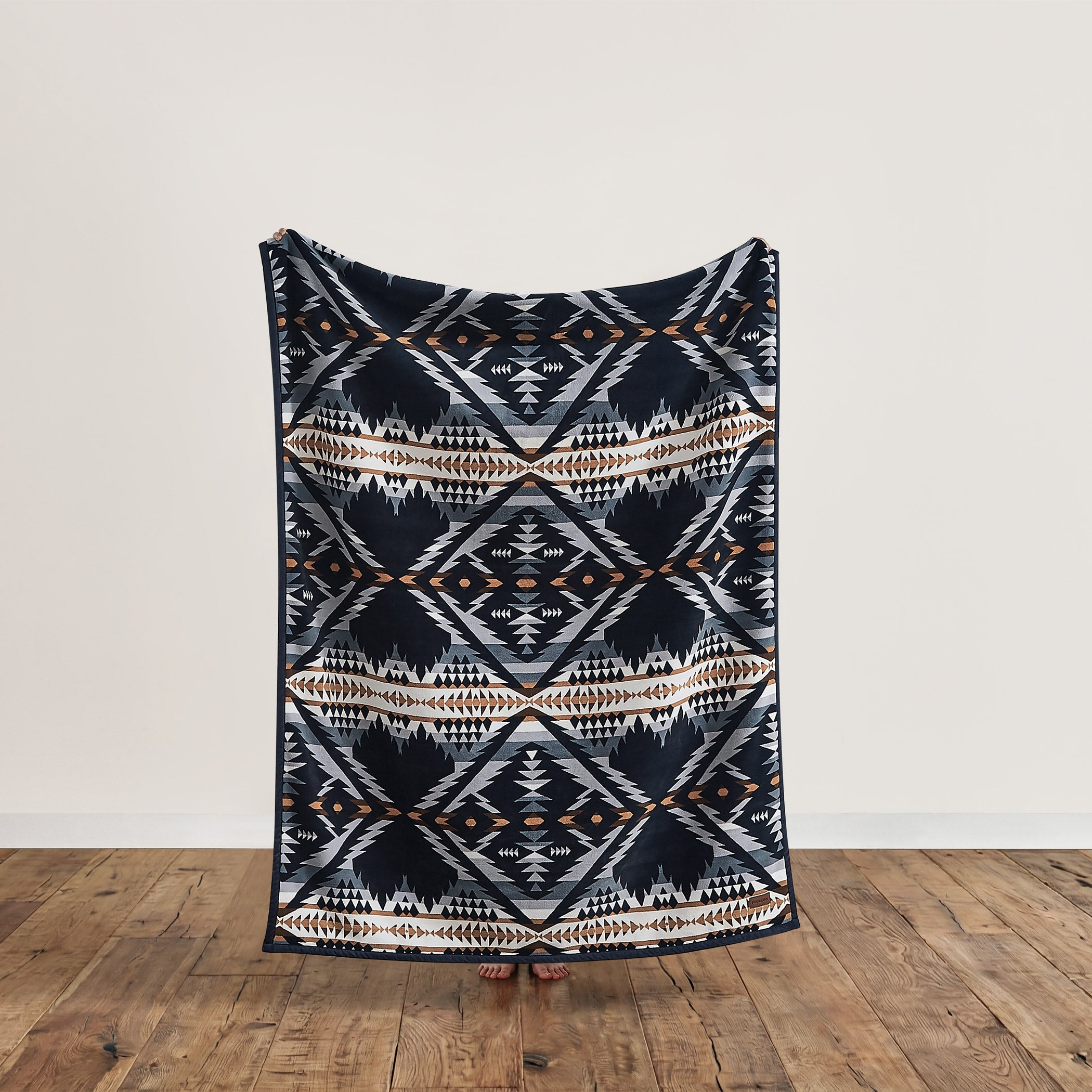 Pendleton Reversible Plush Throw