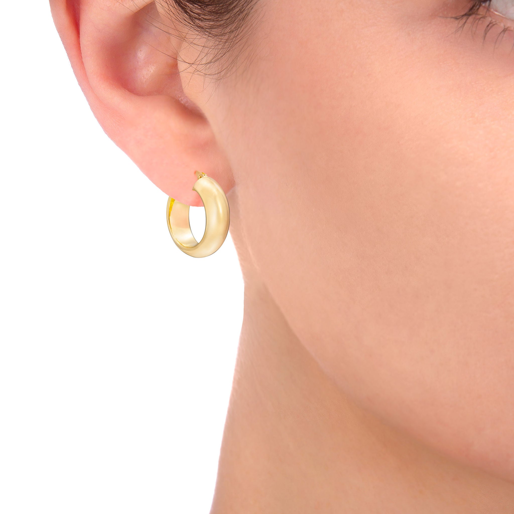 18kt Yellow Gold Round Hoop Earrings