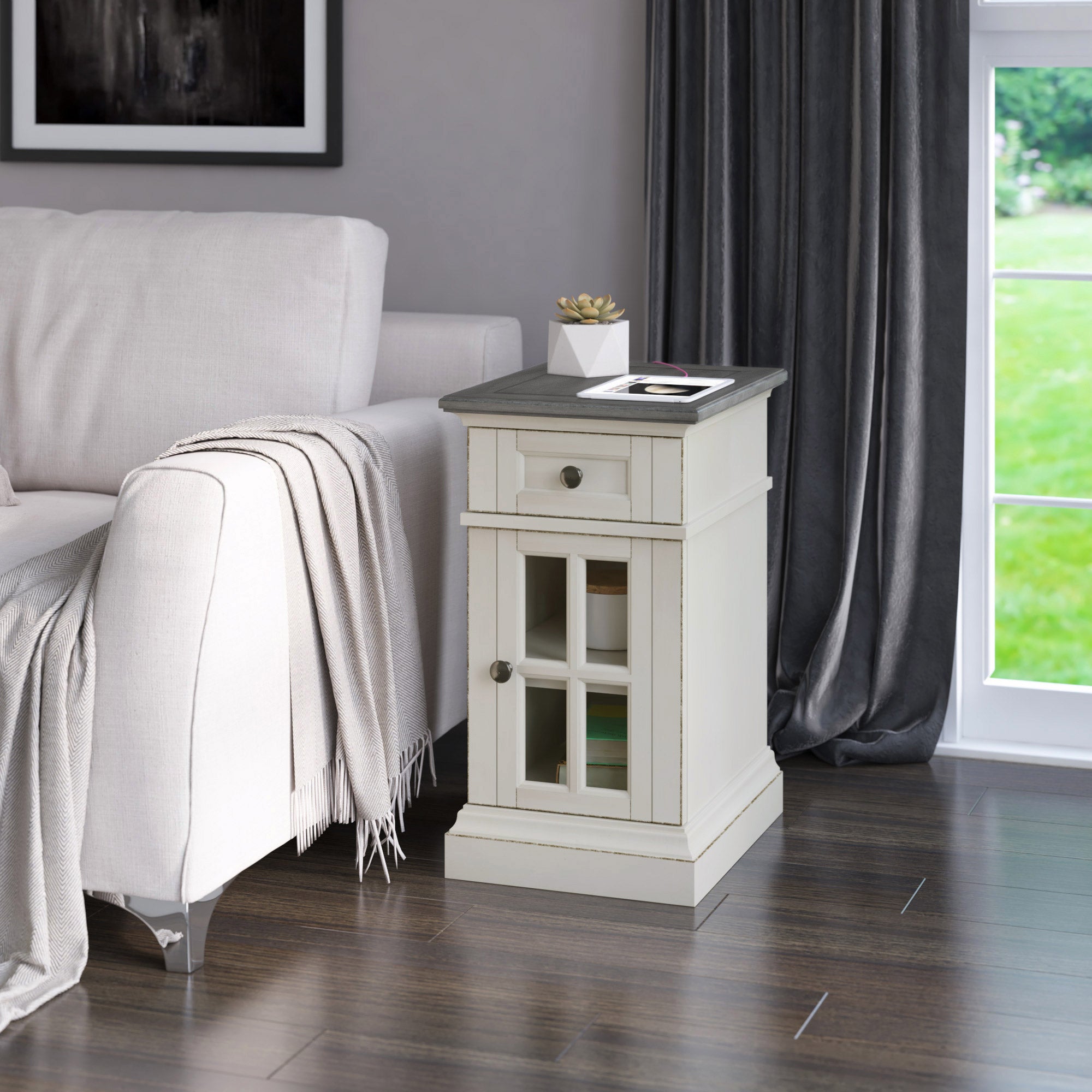 Tresanti Sloane Chairside Table with Power