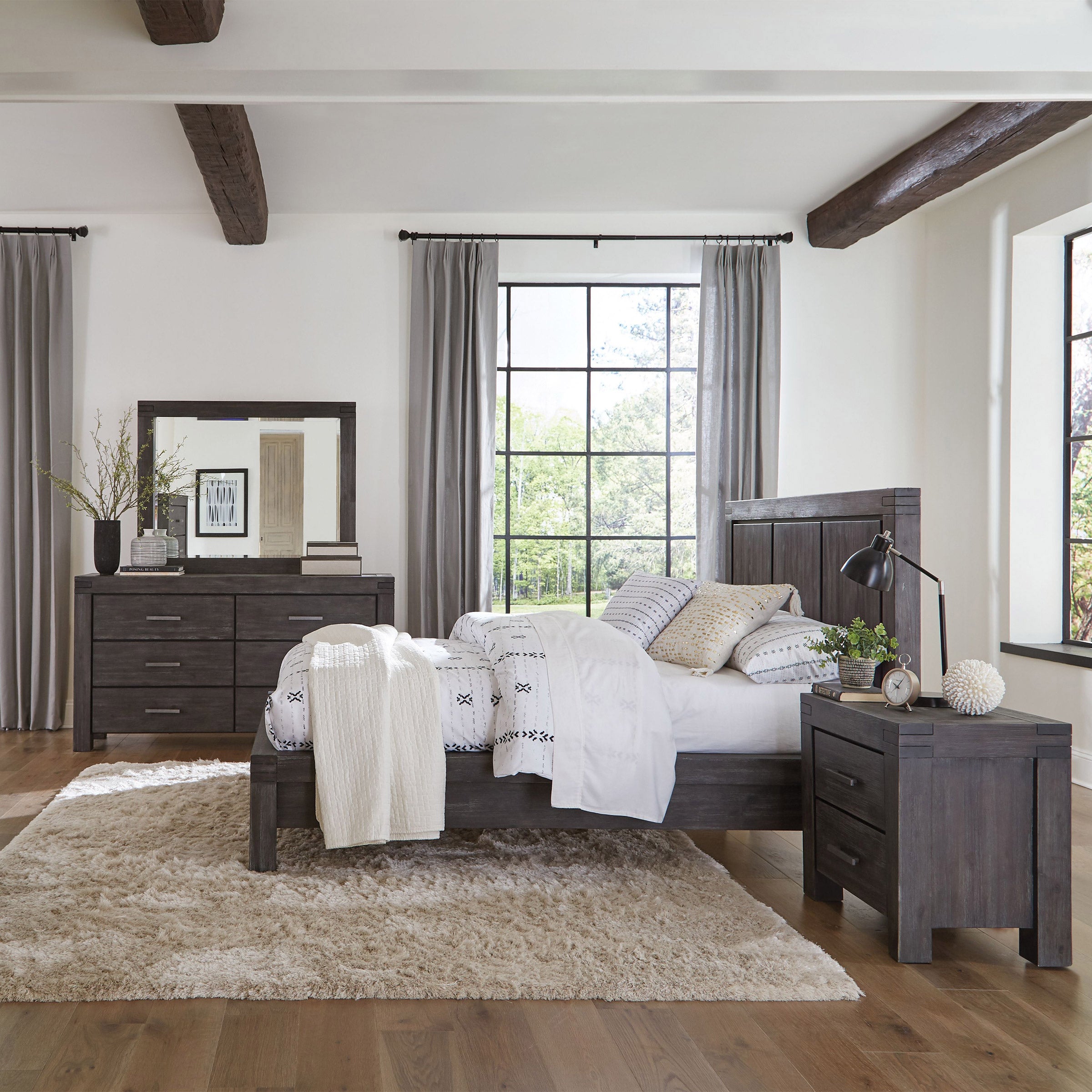 Mellina California King Bedroom Collection in Gray