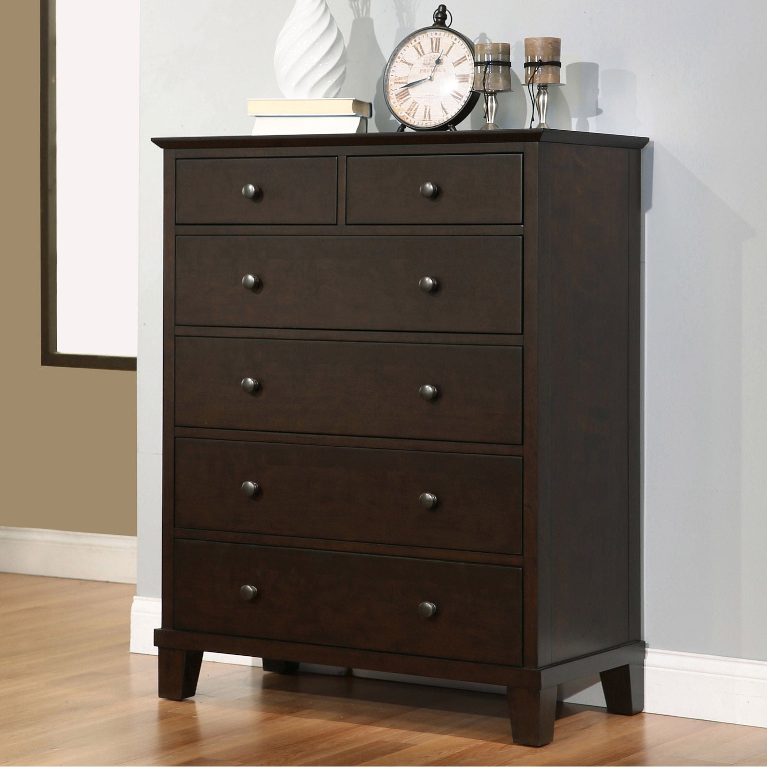 Sullivan 4-piece Queen Bedroom Set
