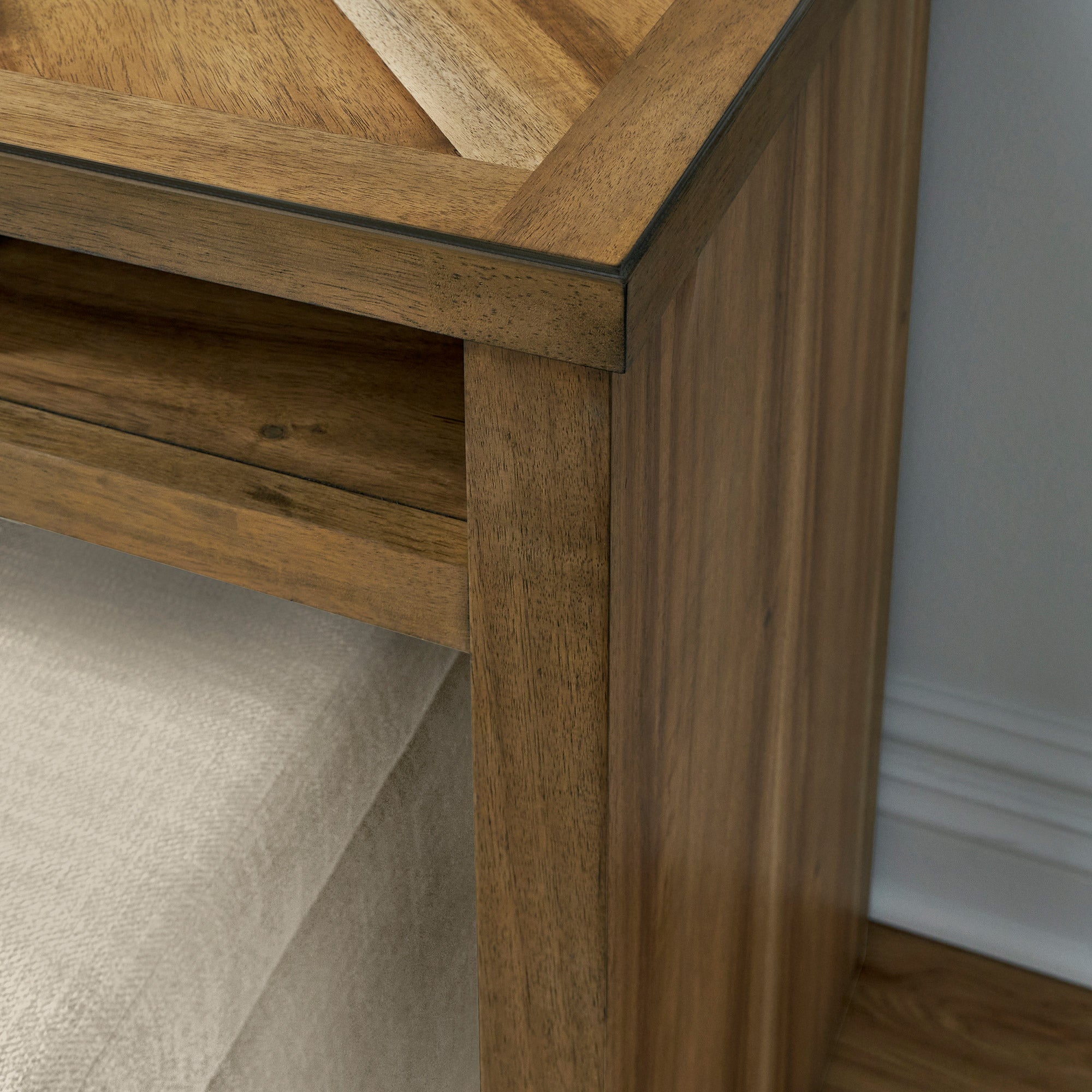 Zealand Sofa Table and 2 Ottomans