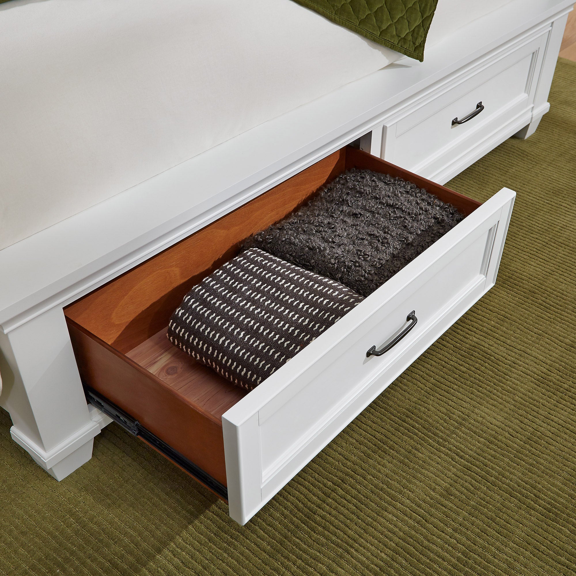 Kitteridge Cal-King Storage Bed