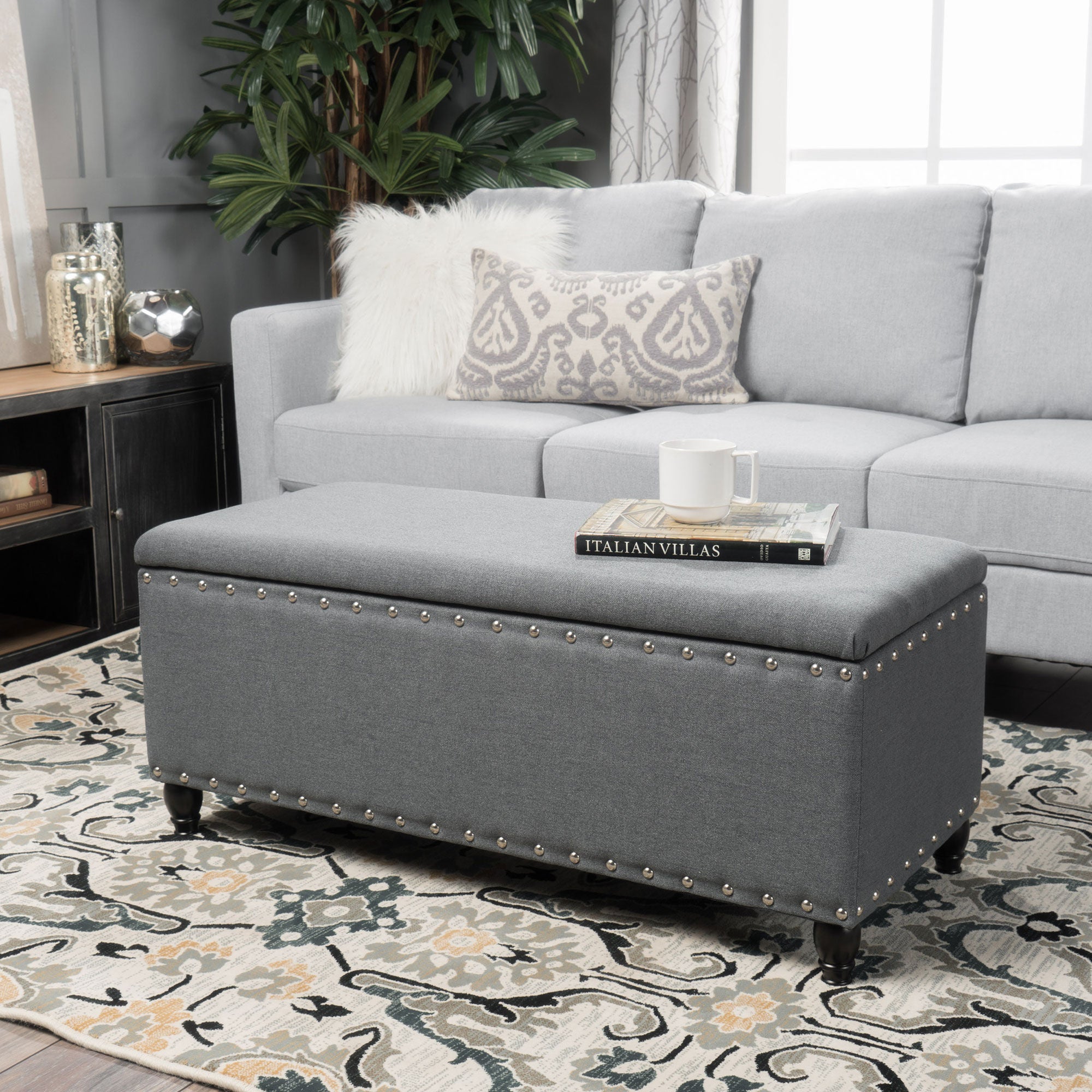 Iris Storage Bench