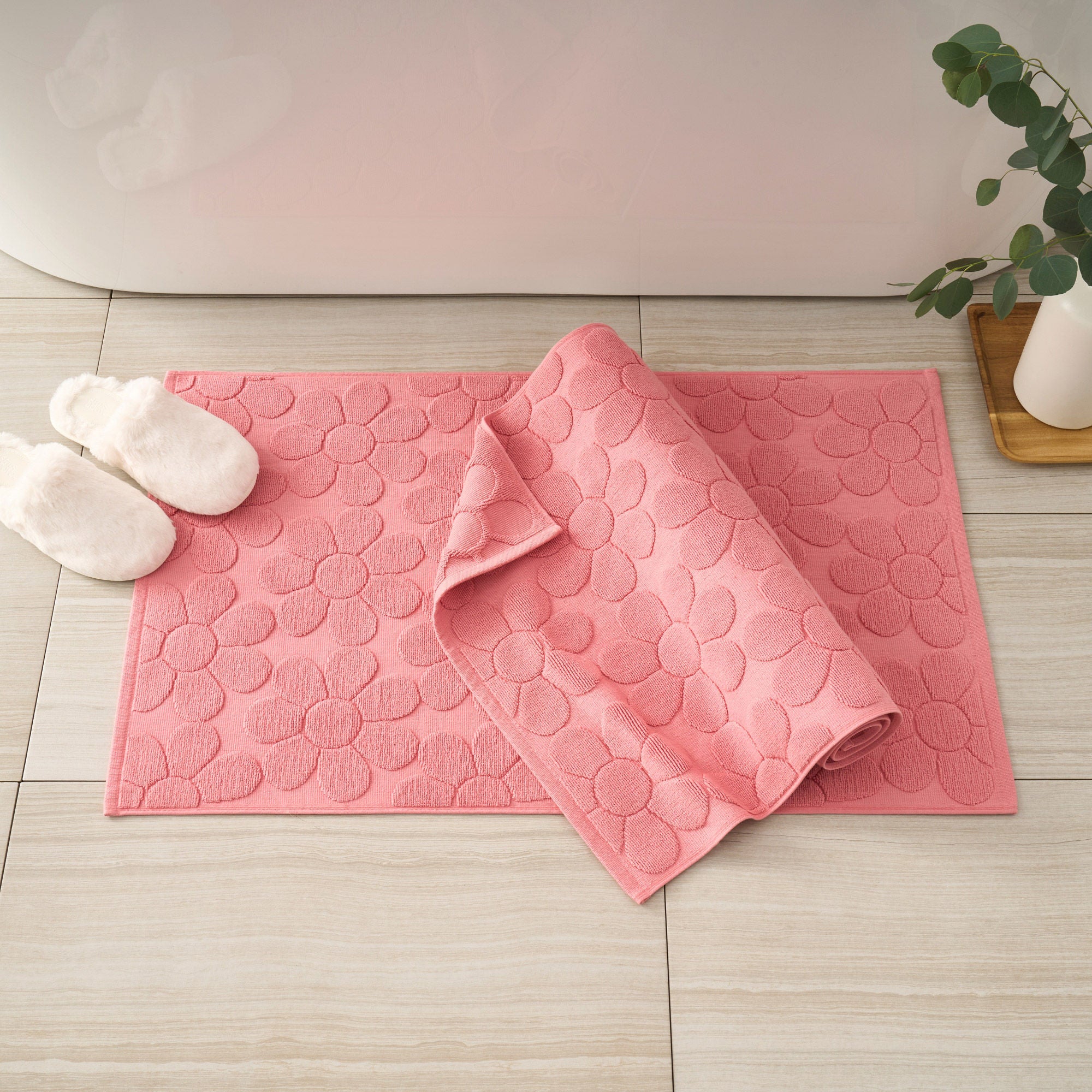 Charisma Daisy Tub Mat, 2-pack