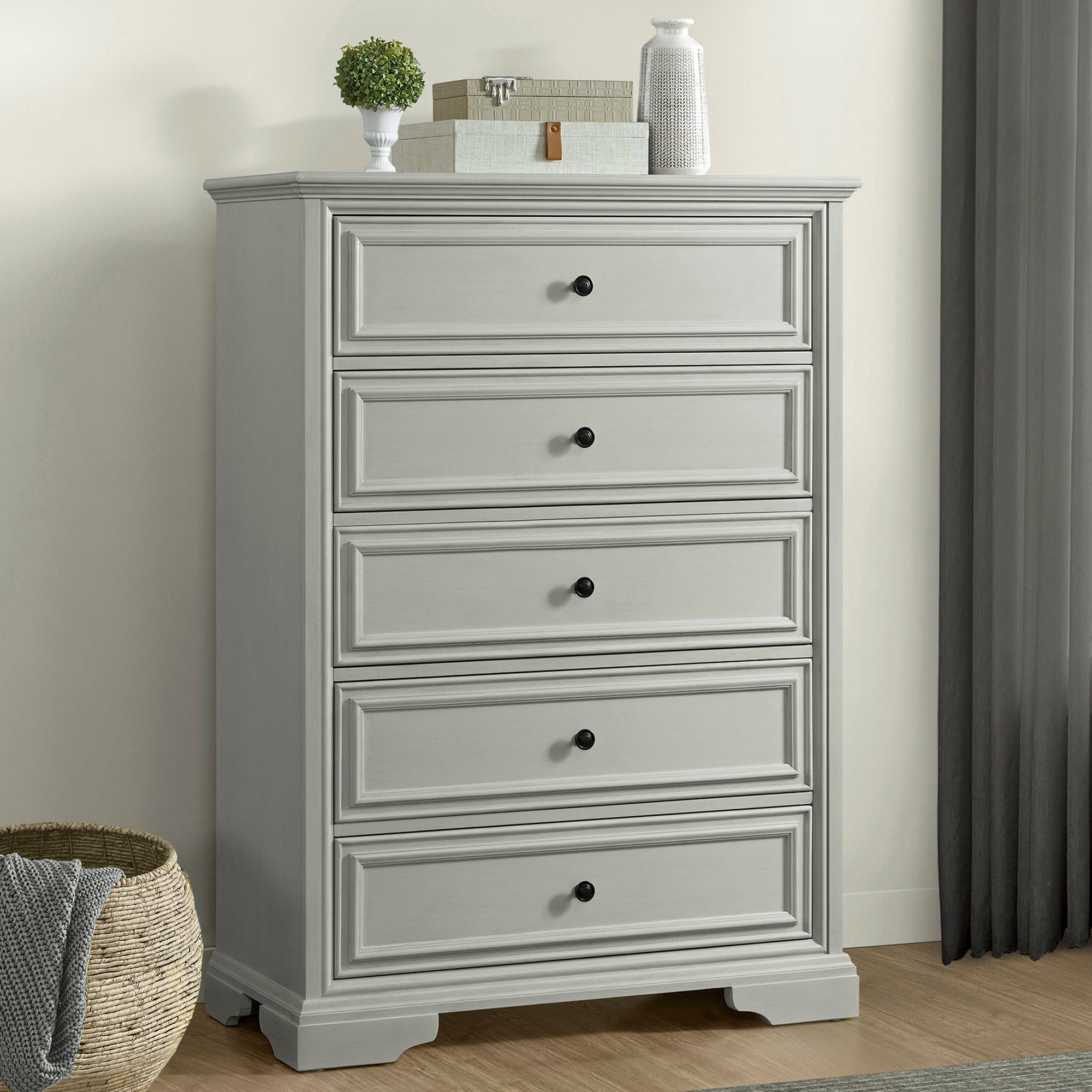 Anistyn 5-Drawer Chest