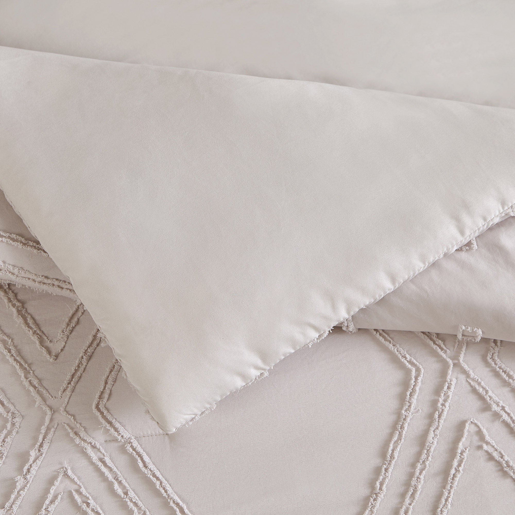 Beco Home Collection 7-piece Comforter Set, Lattice Dot