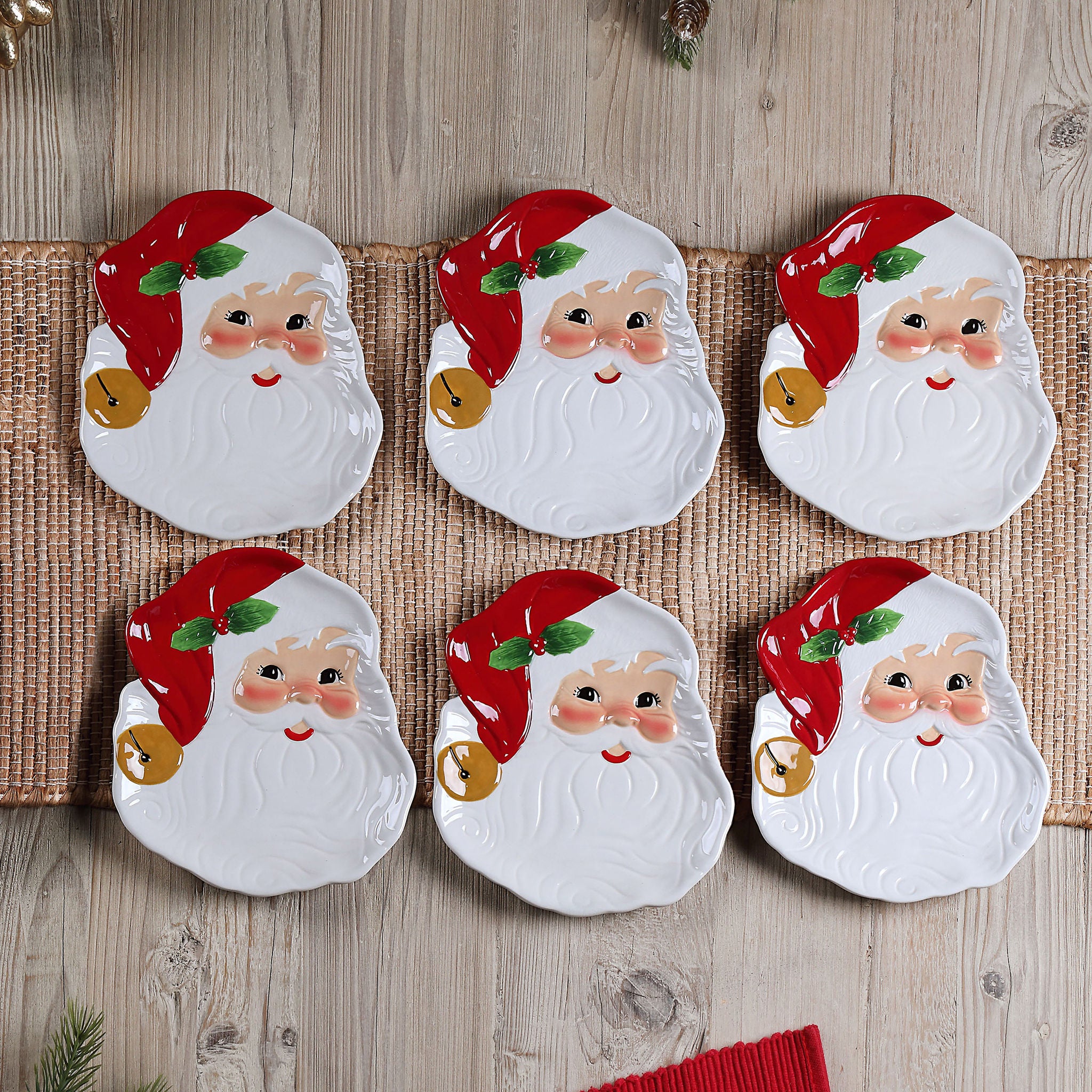 Mr. Christmas 7-piece Nostalgic Santa Entertaining Set