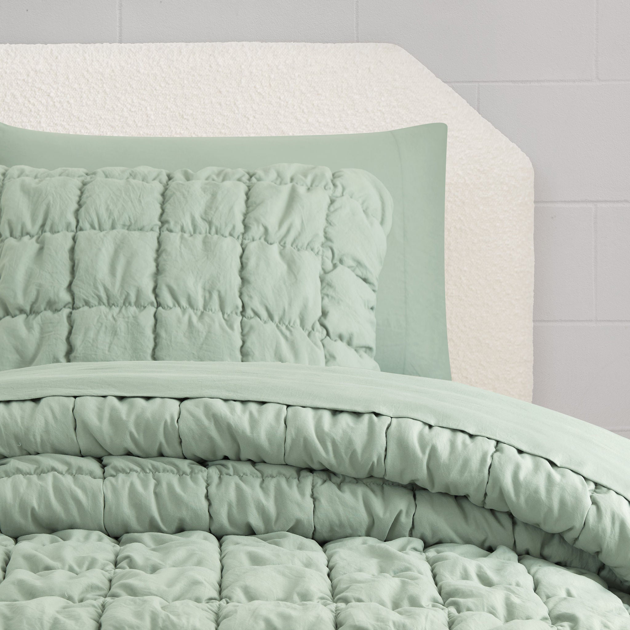 Puffy Comforter 5-piece Twin XL Microfiber Comforter & Sheet Set