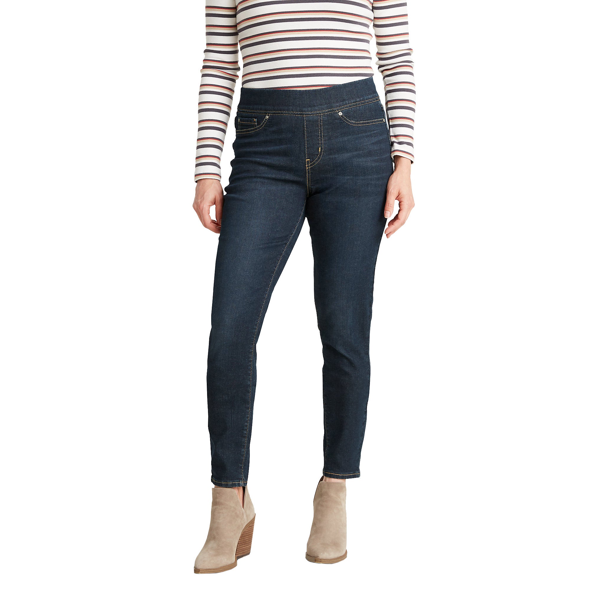 Levi's Signature Gold Ladies' Pull-on Jean