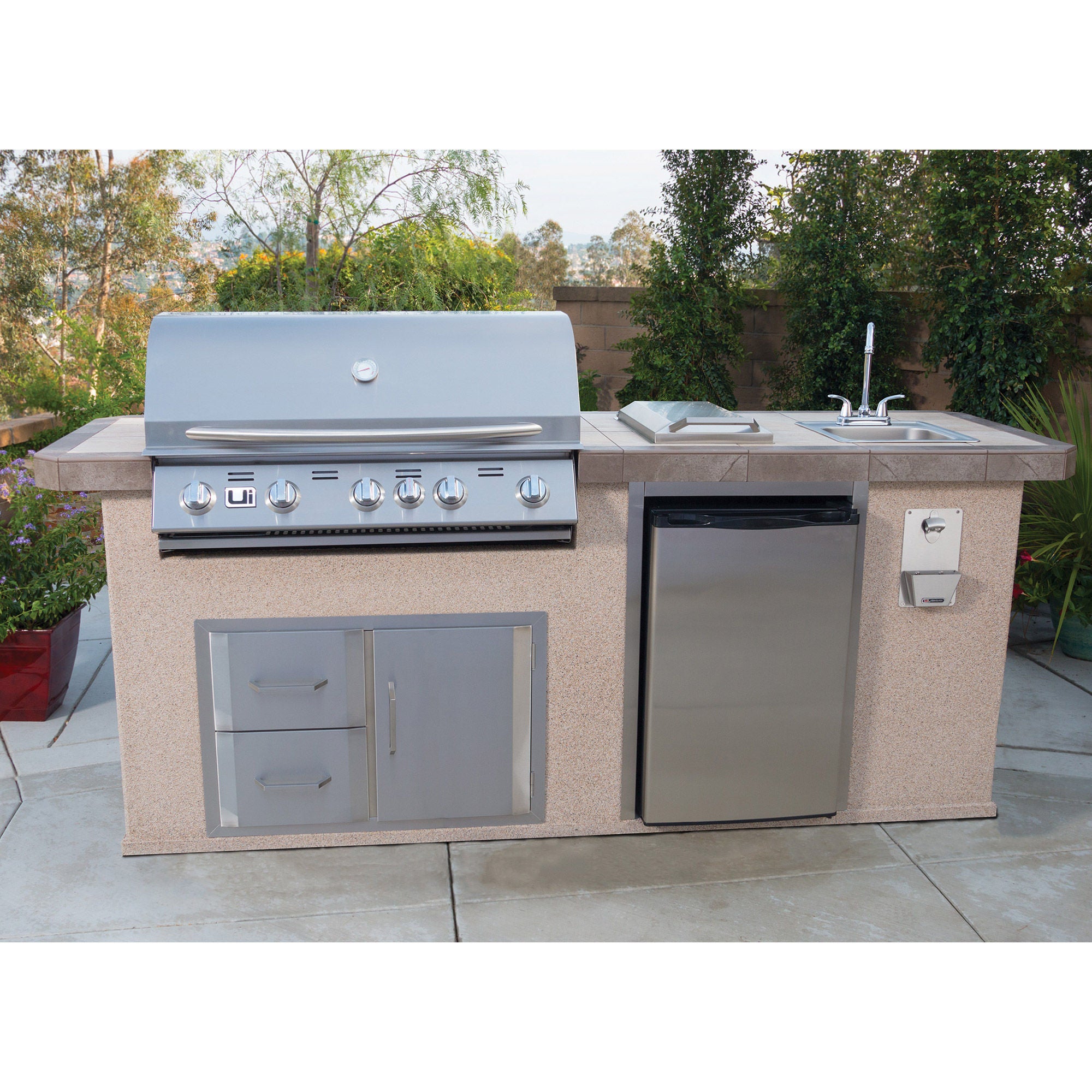 Urban Islands 5-burner 9' Deluxe Stucco Island Grill