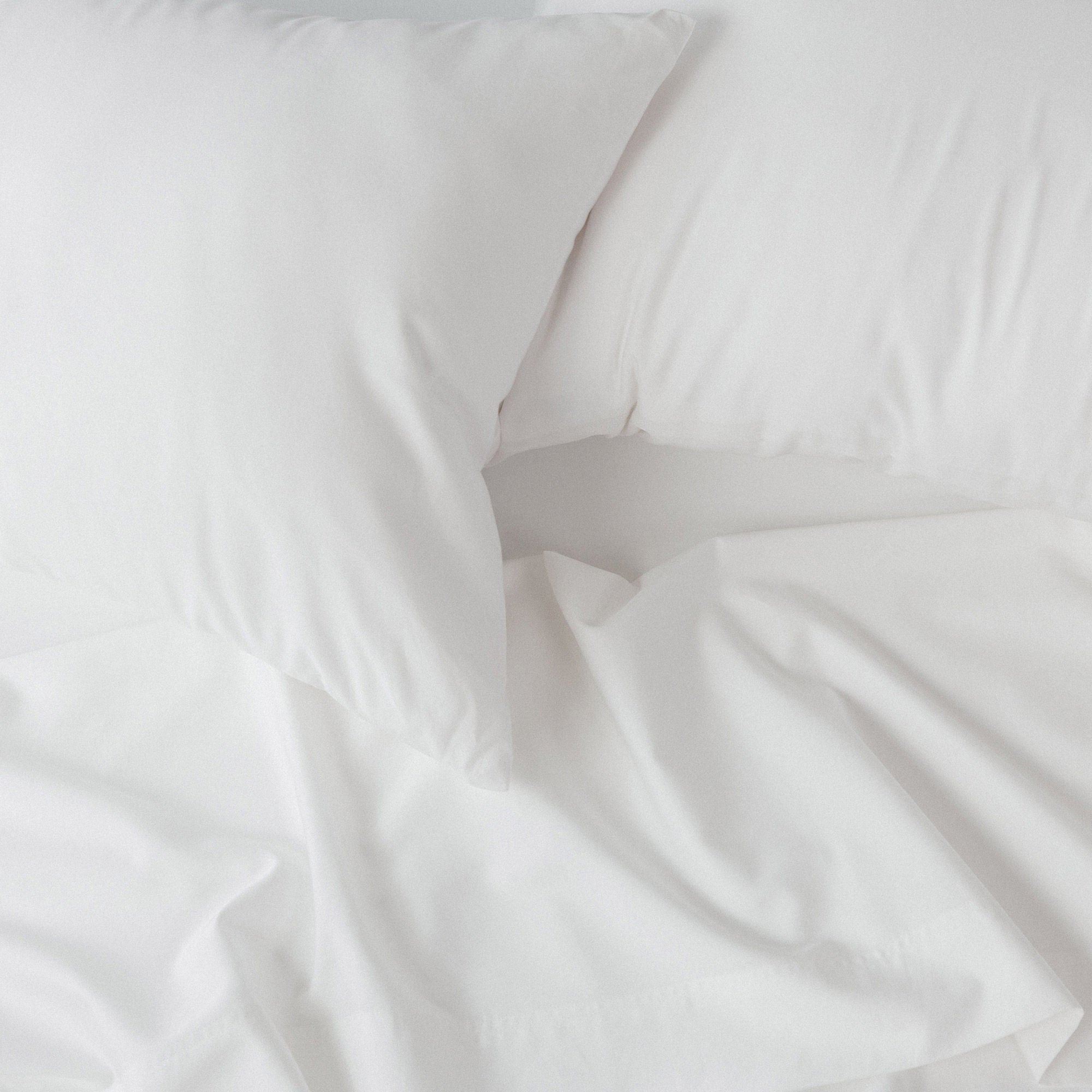MOLECULE Breathable Sateen Sheet Set