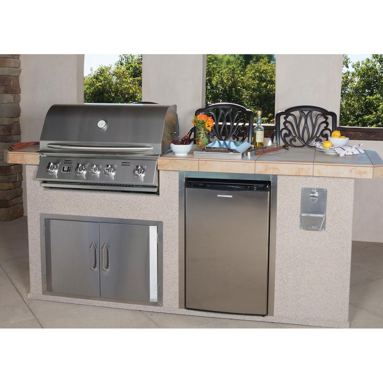 Urban Islands 4-burner 8' Outdoor Kitchen Island by Bull Outdoor Products