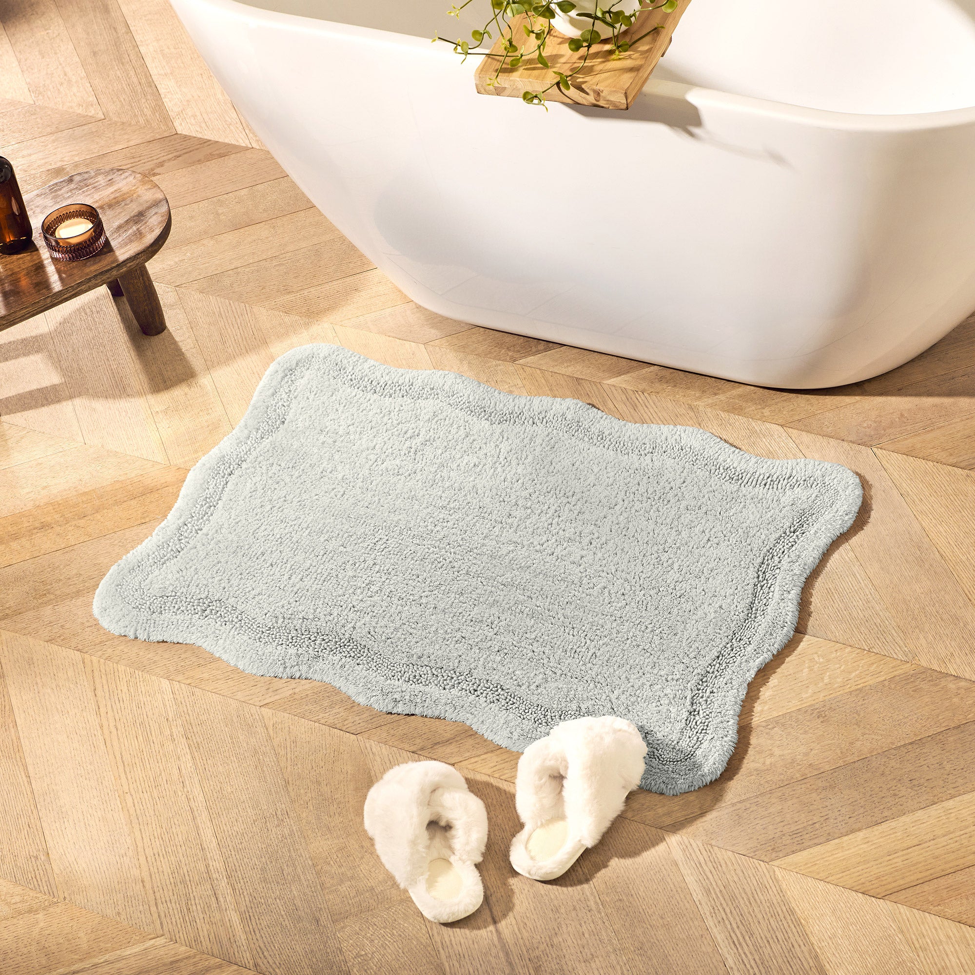 Scallop Bath Rug