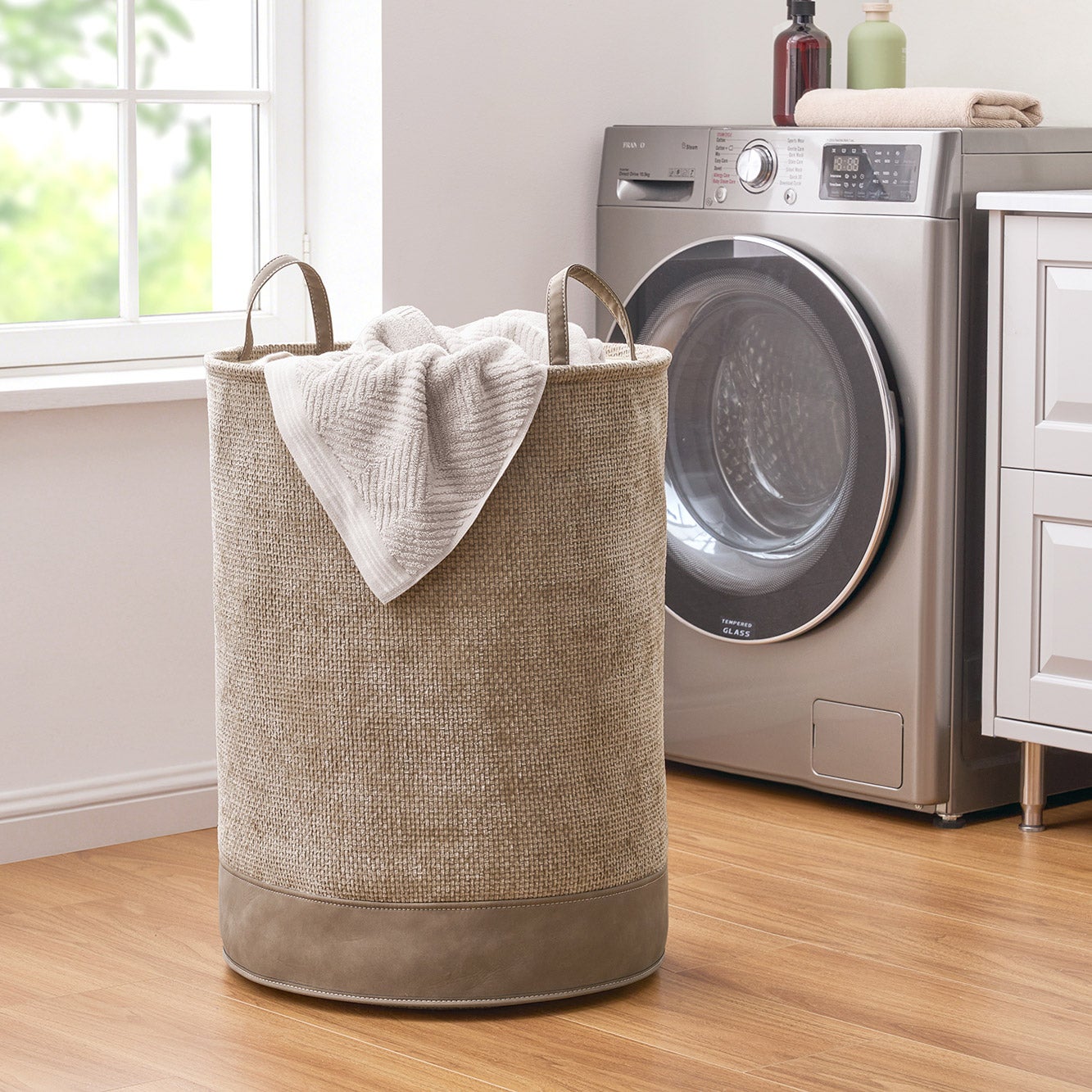 Baum Chelsea Laundry Hamper