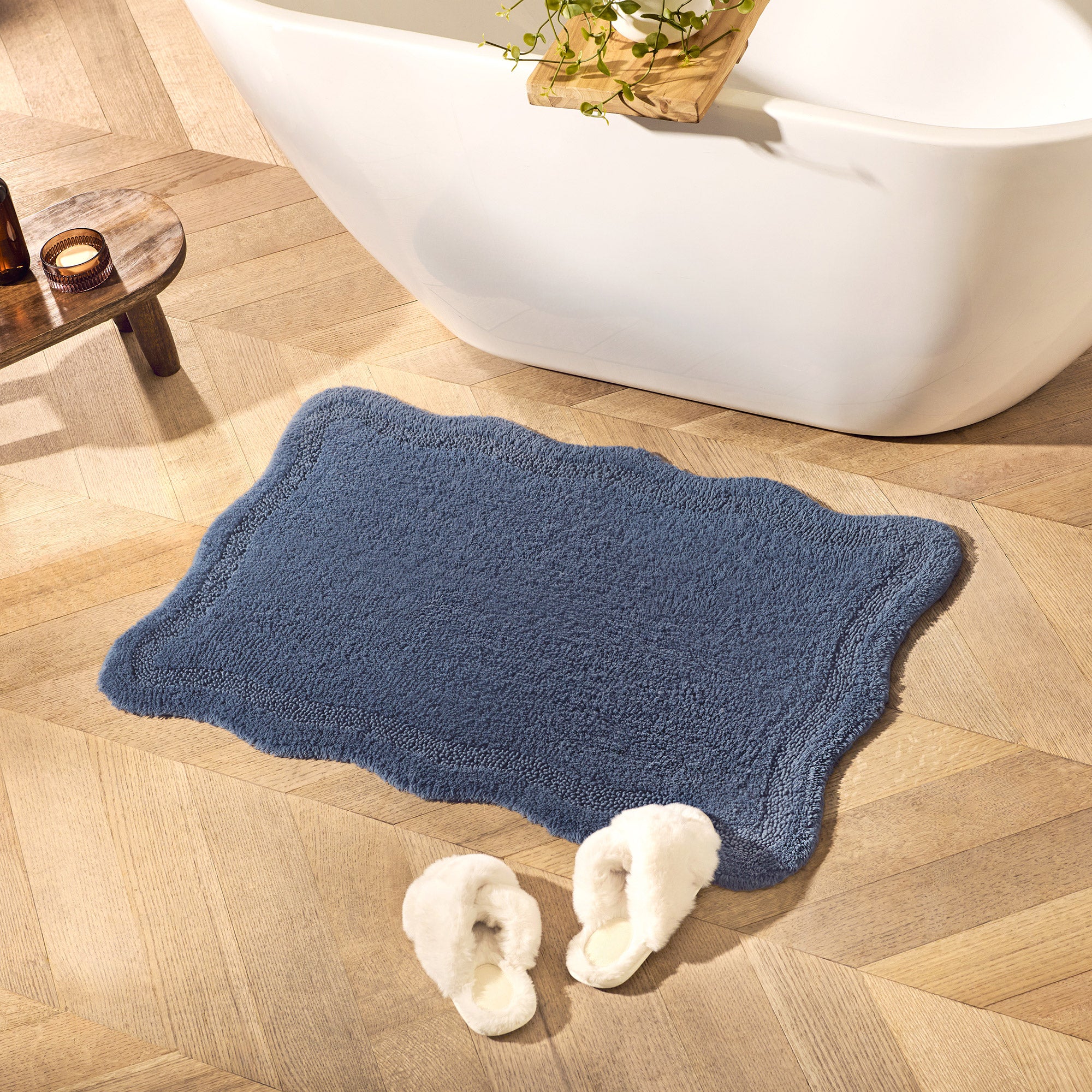 Scallop Bath Rug