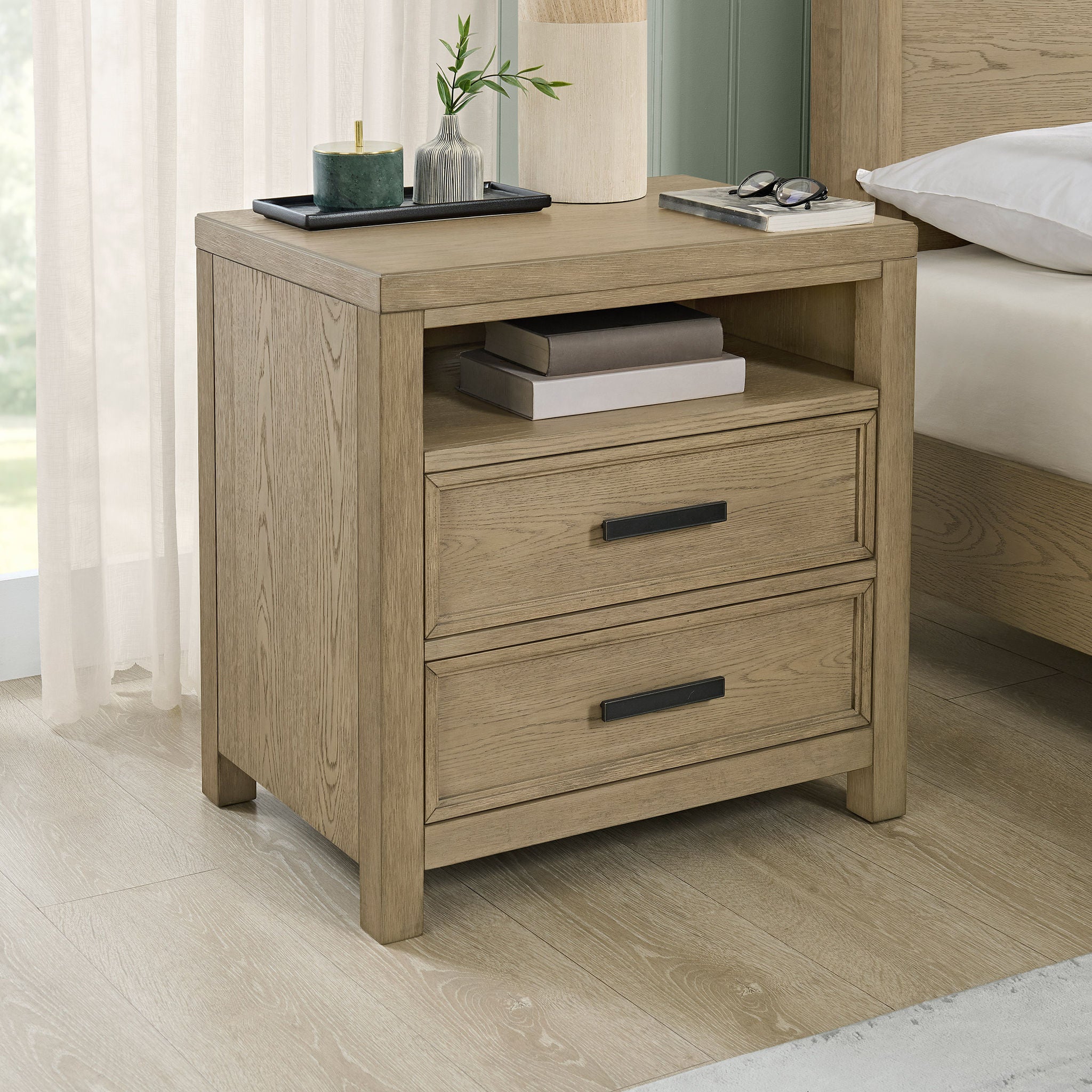Oaklynn Nightstand