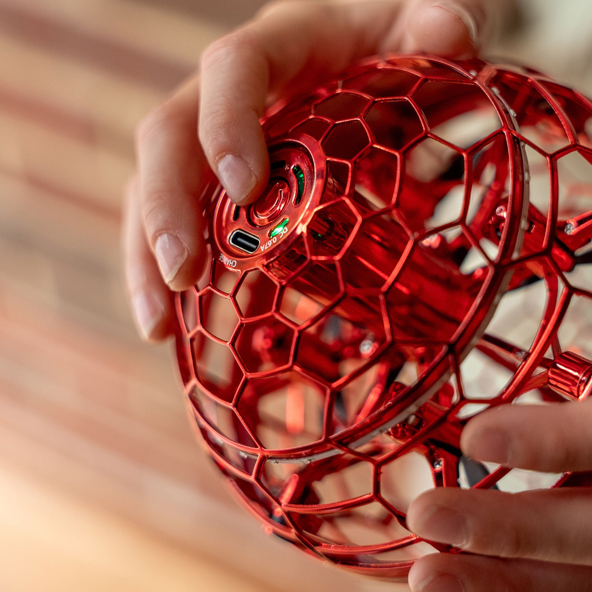 Lumisphere - Hand-controlled Action Orb