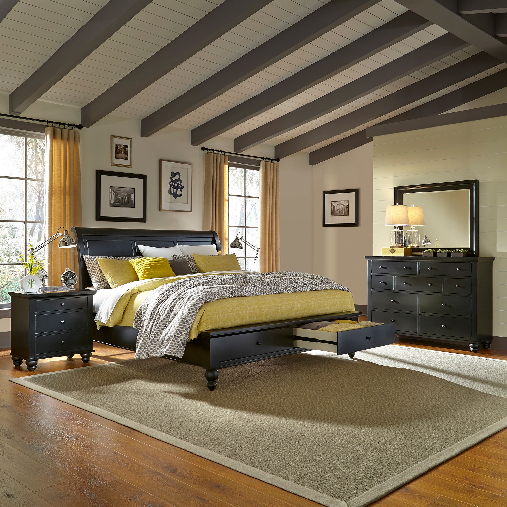 Ashfield 5-piece Cal King Storage Bedroom Set
