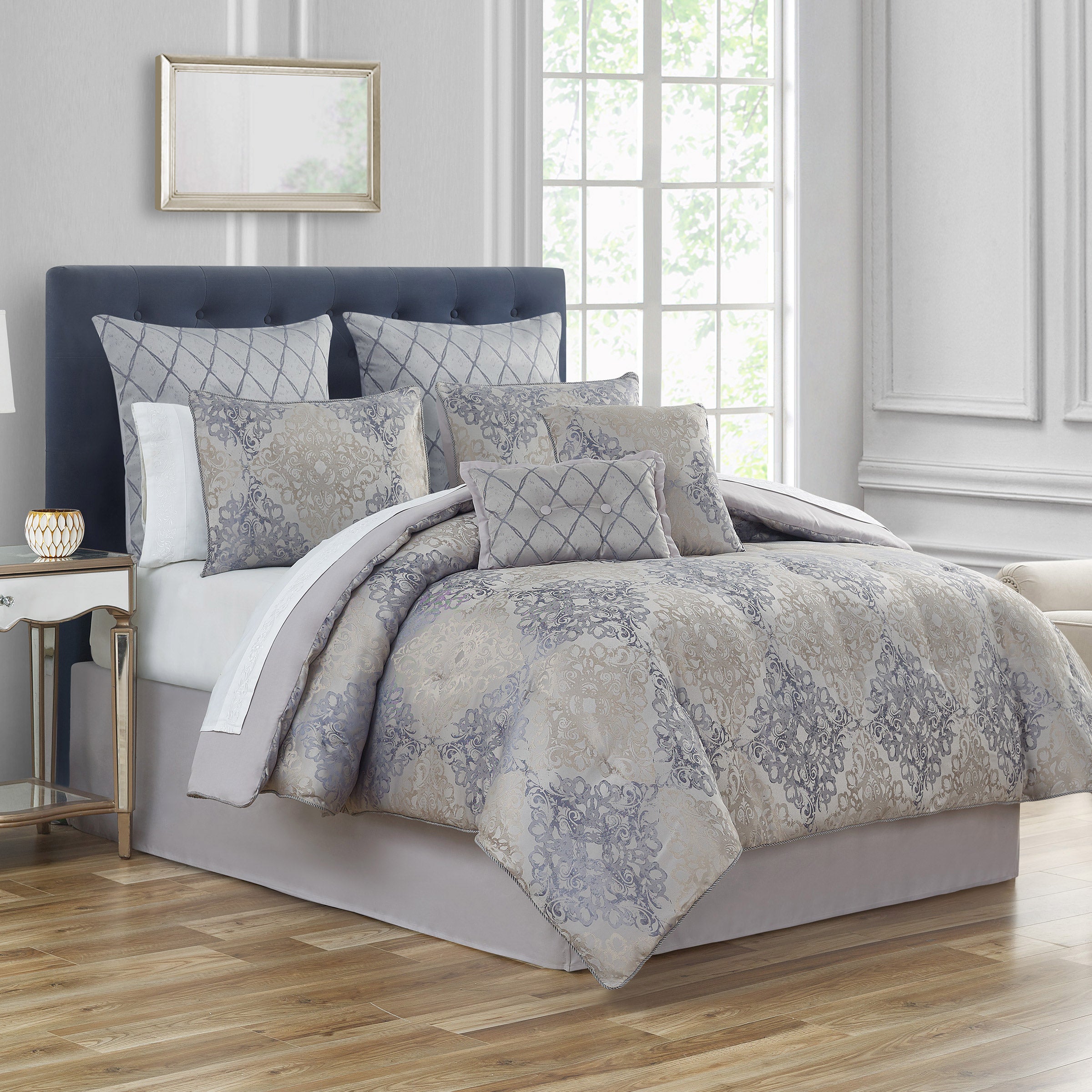 Waterford Fine Linens 8-piece Comforter Set, Wynne