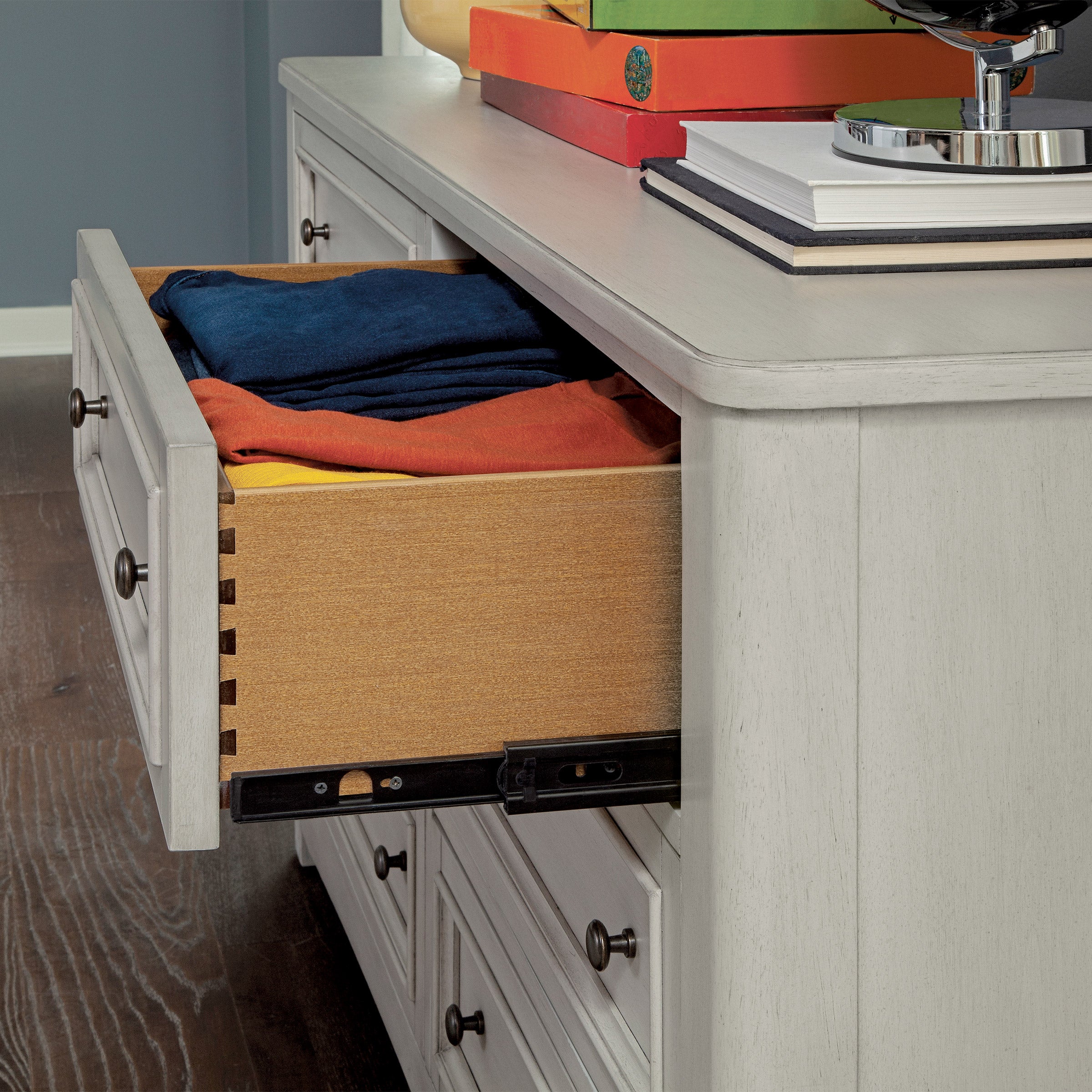 Wingate Dresser