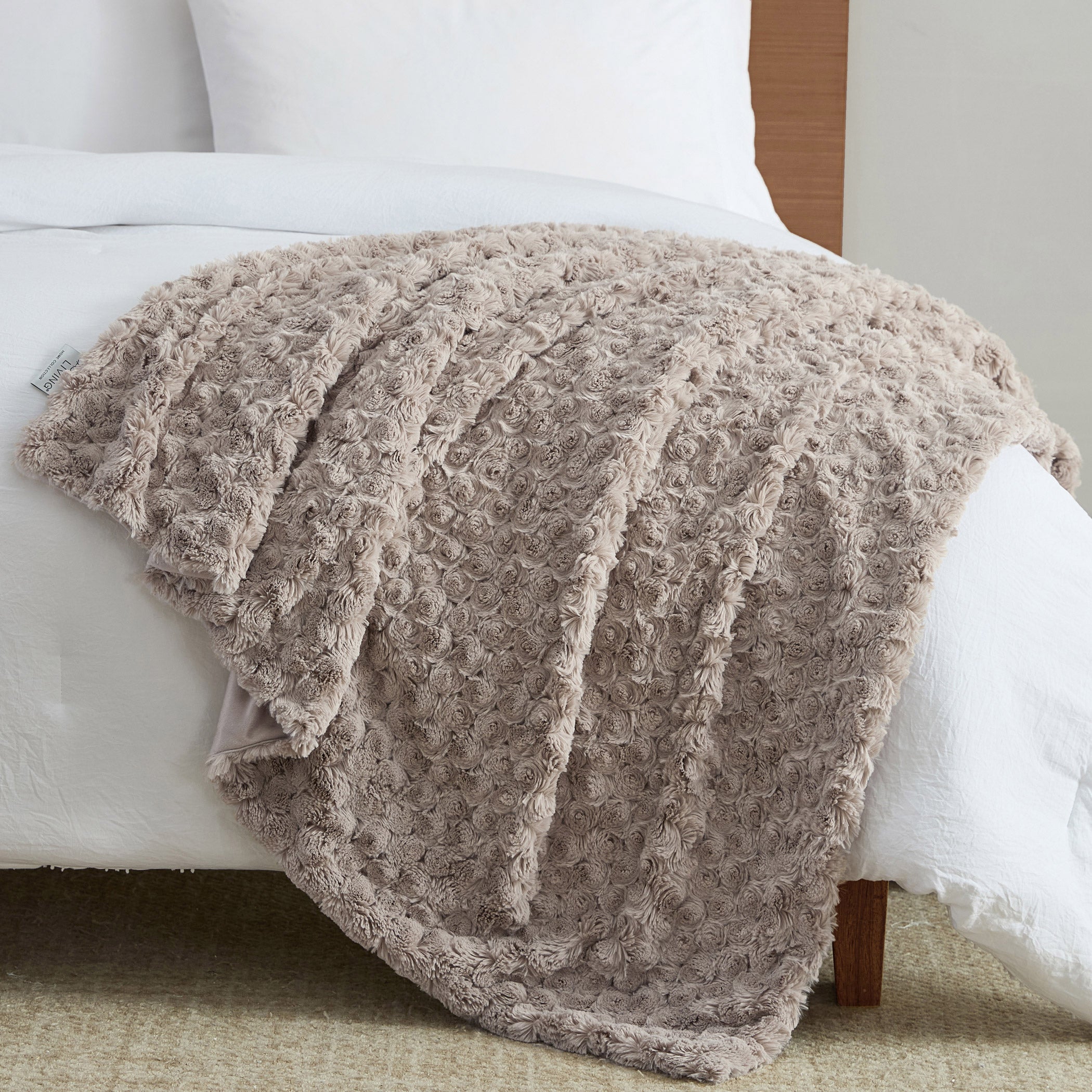 Casual Living Laine Faux Fur Throw