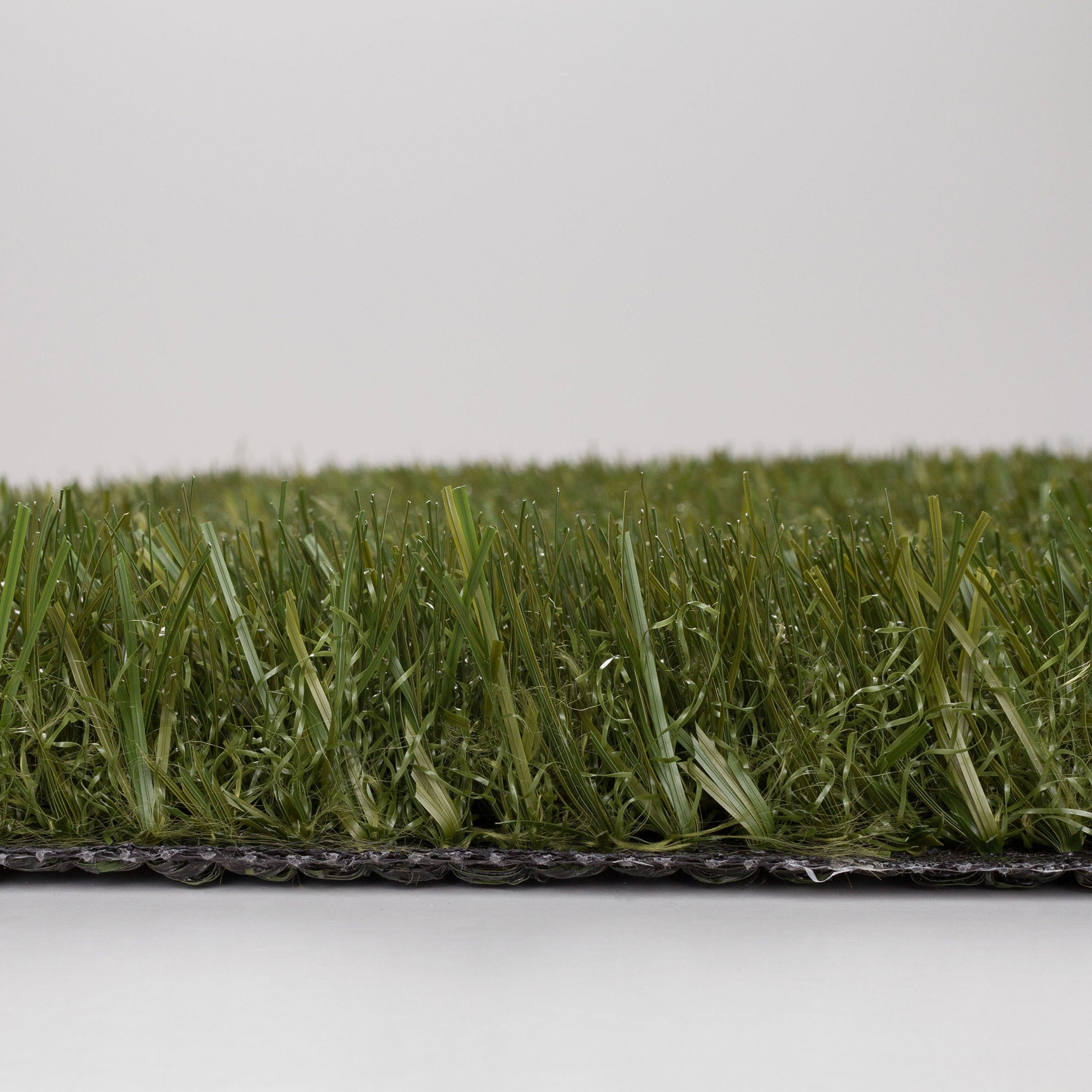 PreGra 46 oz BlueGrass Artificial Turf