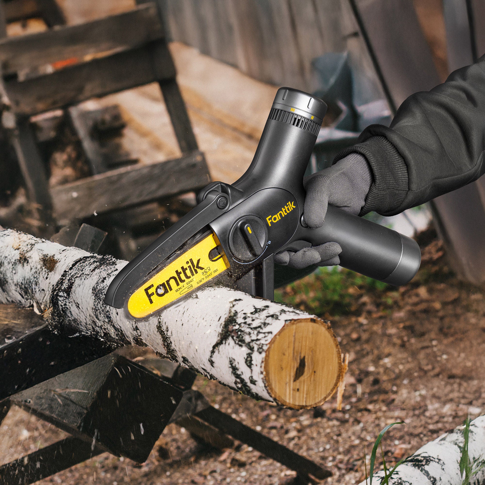 Fanttik W10 APEX 4" Mini Chainsaw