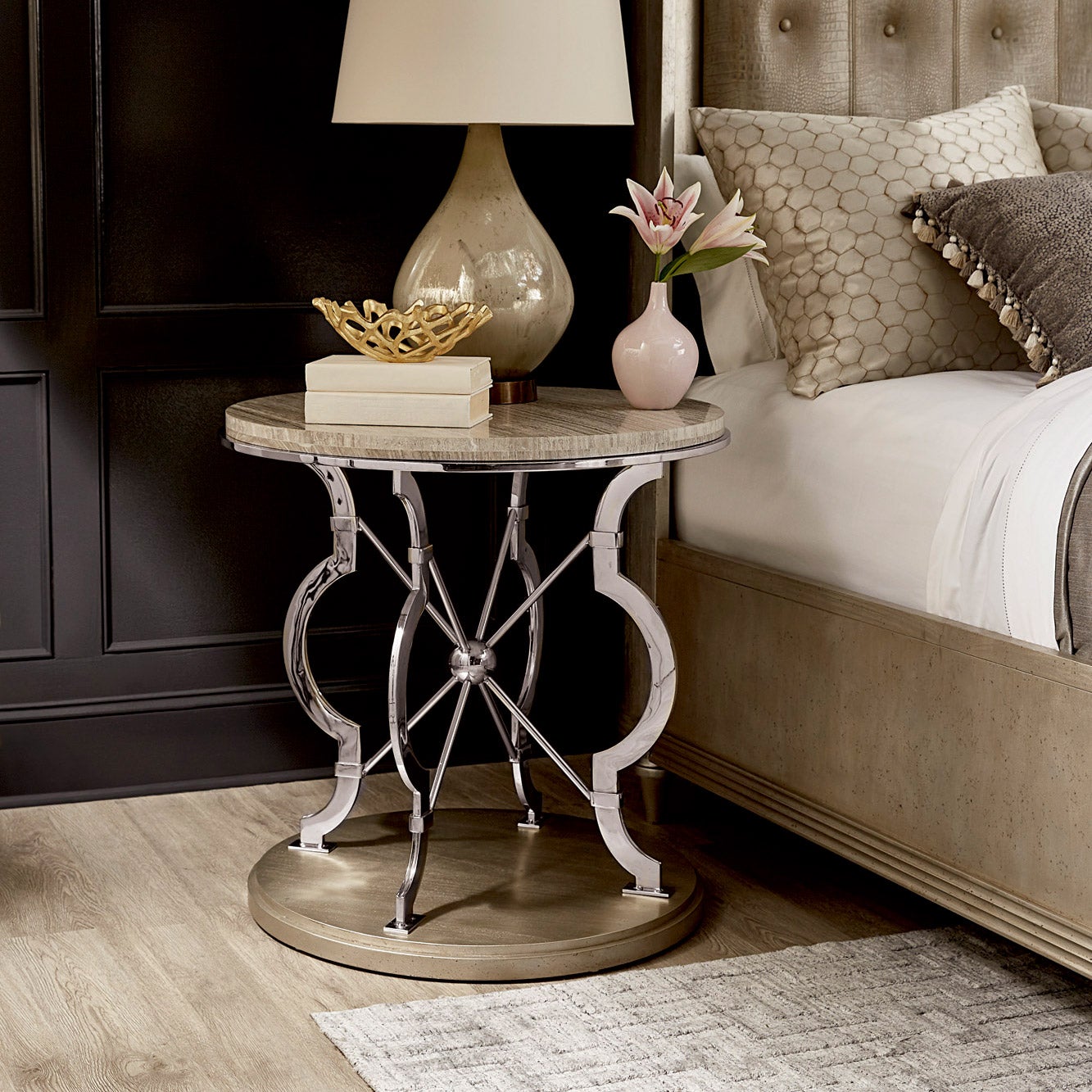 Callahan 5-piece Cal-King Bedroom Collection