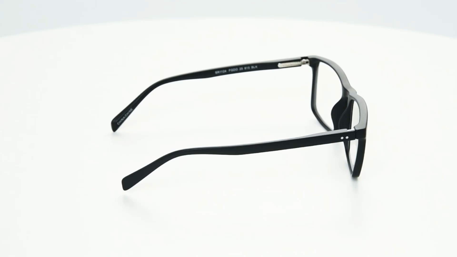 Design Optics by Foster Grant #817 Way Style Reading Glasses, 3-pack