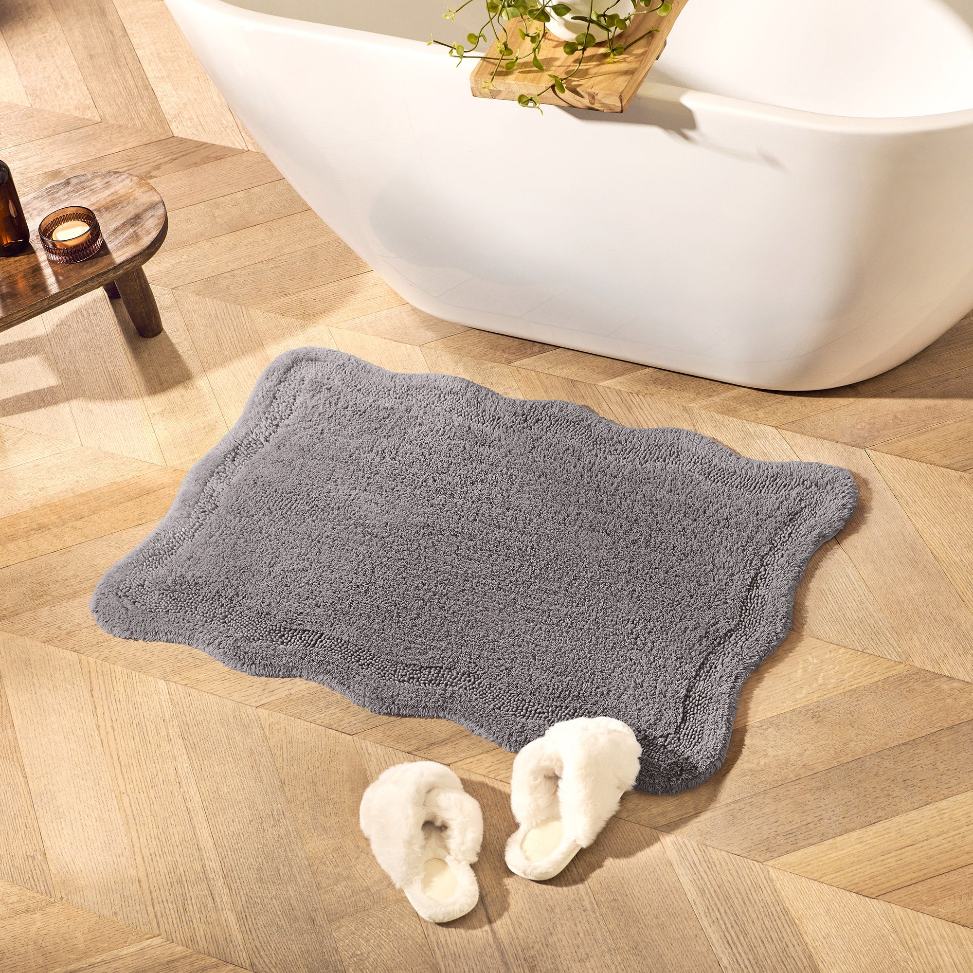 Scallop Bath Rug