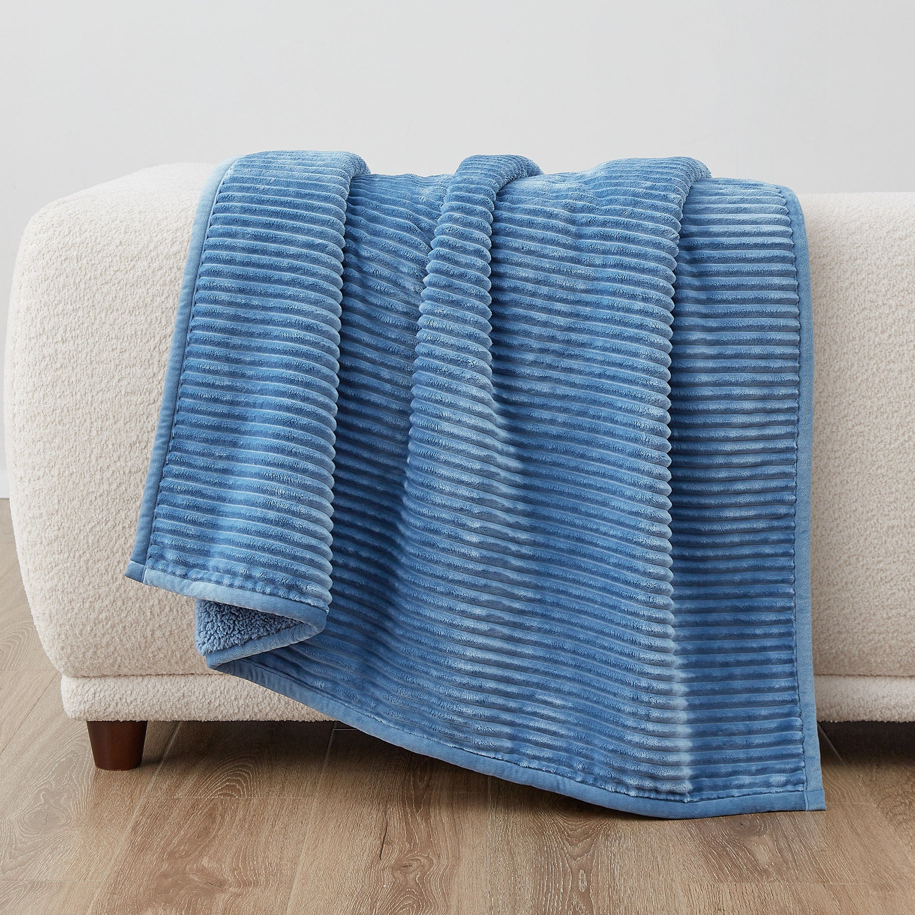 Tiana Throw
