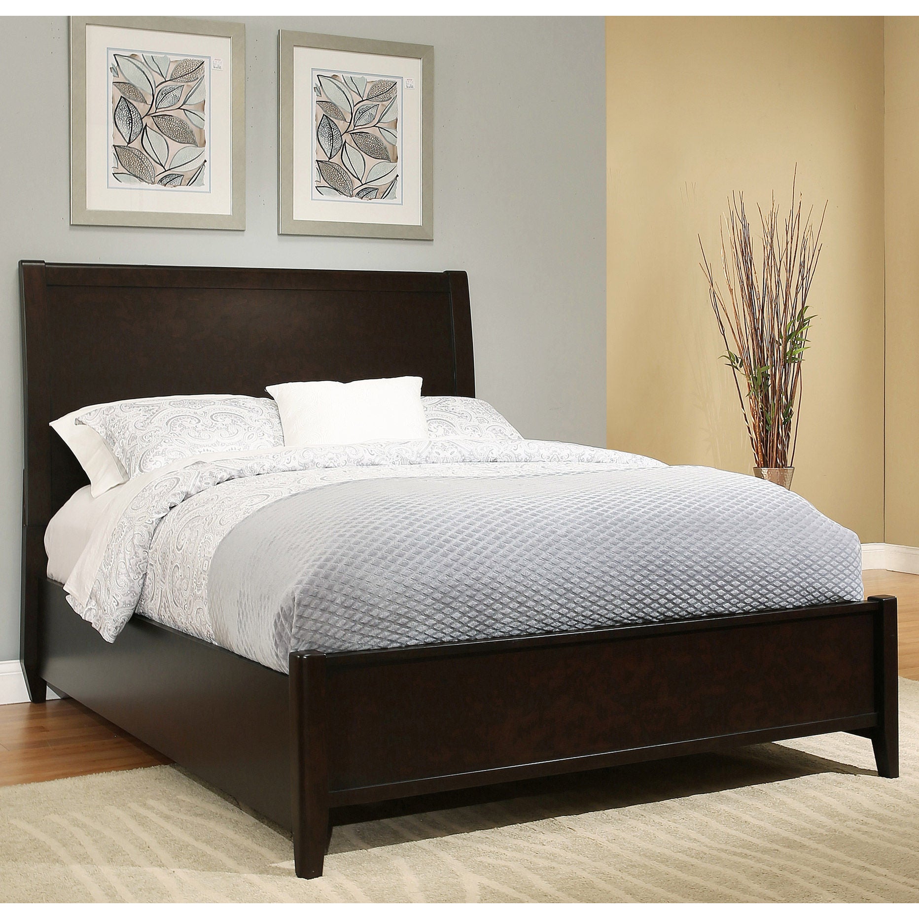 Sullivan 4-piece Queen Bedroom Set