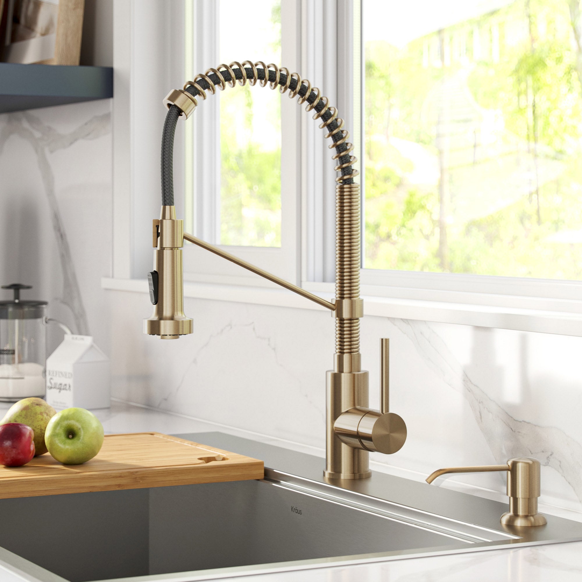 KRAUS 18" Pull-down Commercial Kitchen Faucet with Matching Soap Dispenser