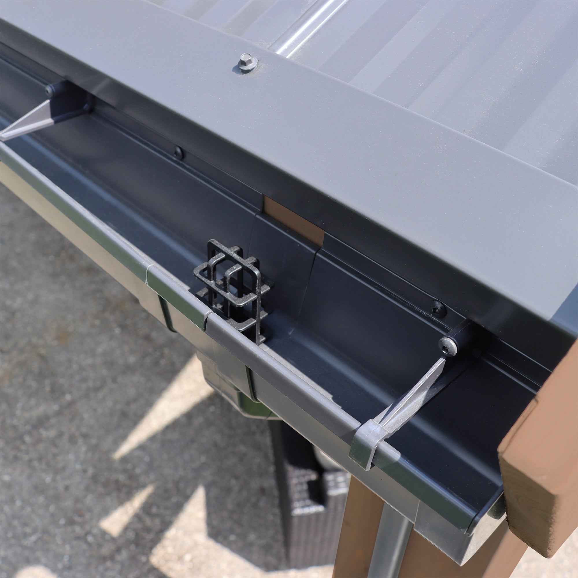 Yardistry Multi-Purpose Shade Structure Rain Gutter