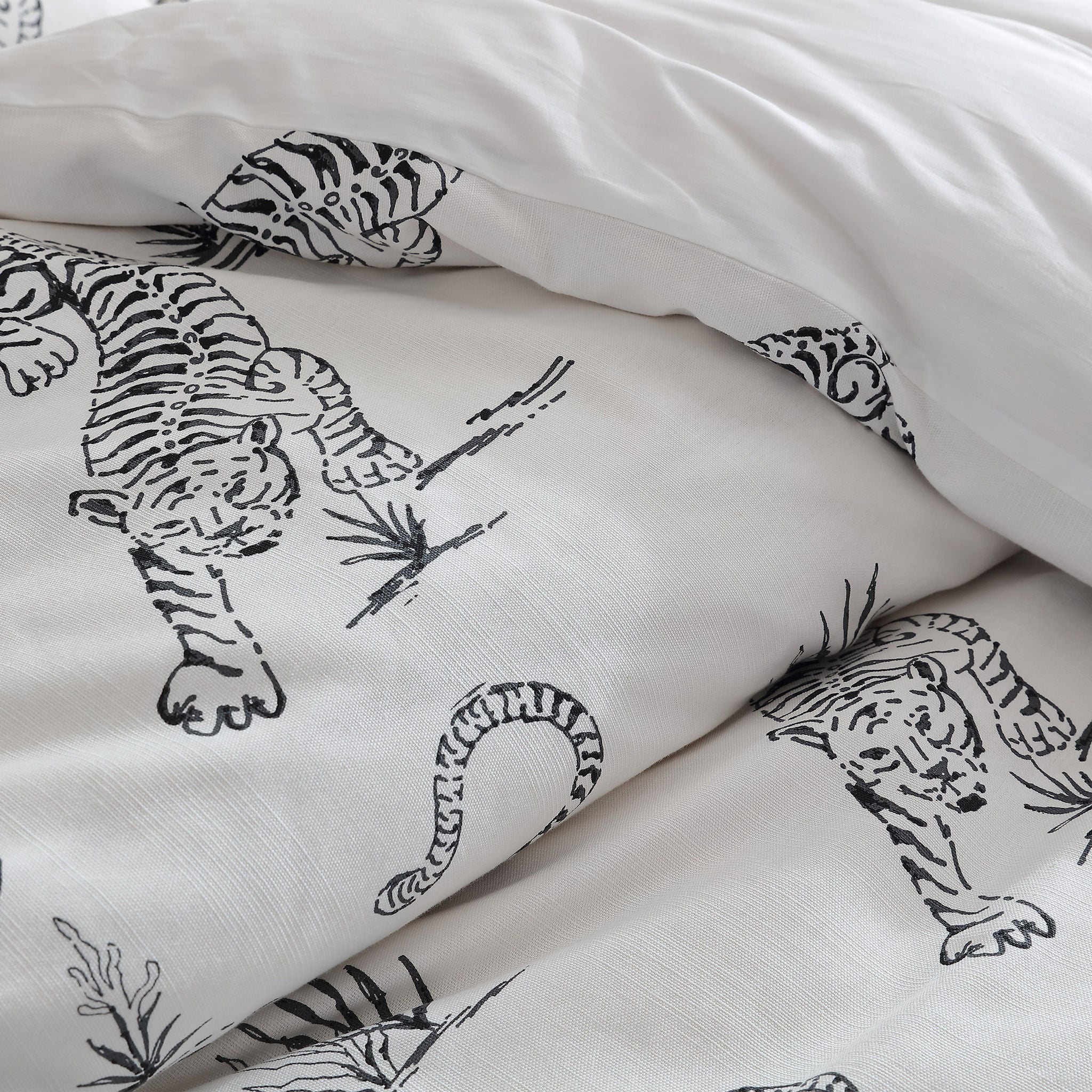 Haven Lane Tiger 3-piece Comforter Set