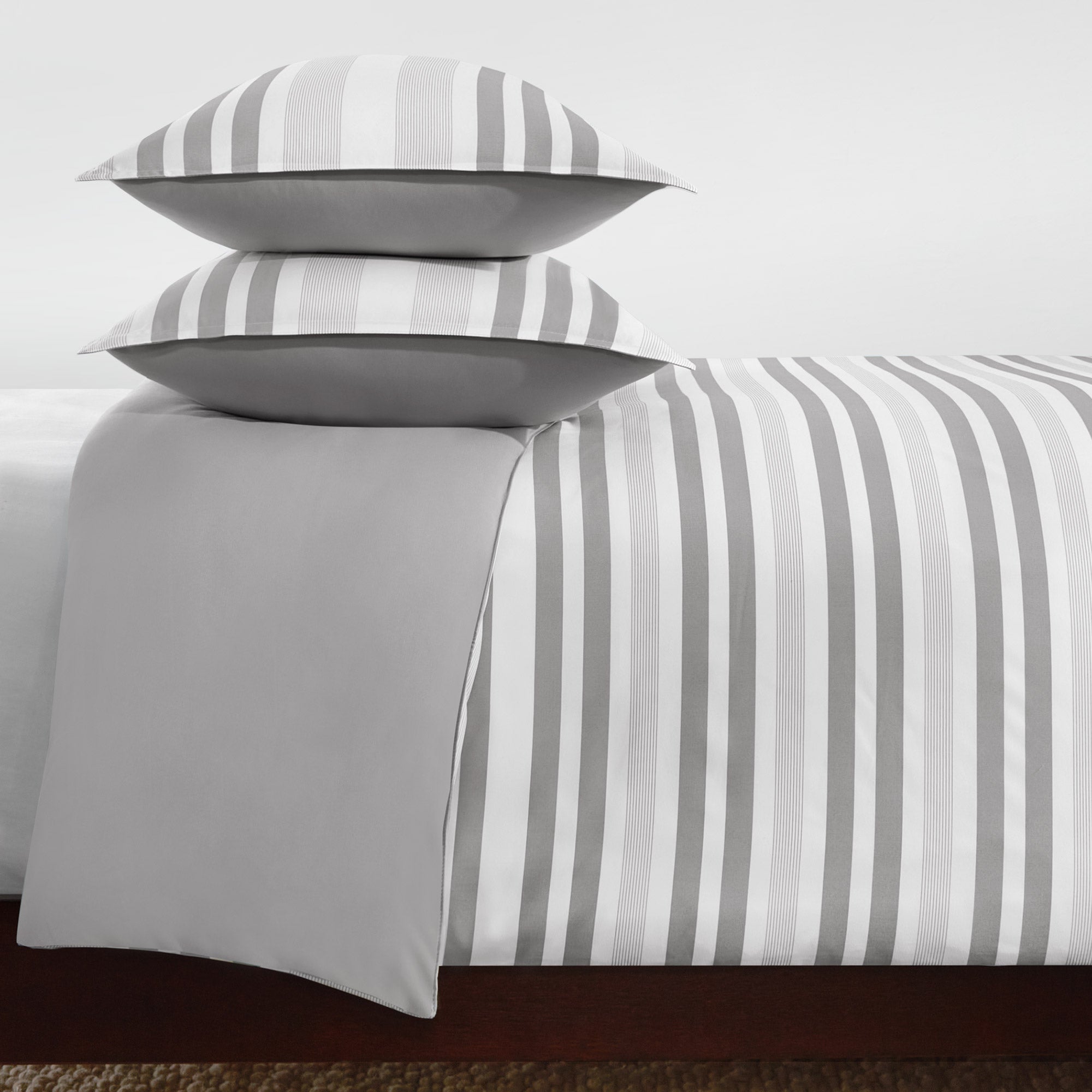 Thomasville Relaxed Comforter Set, Gray Stripe