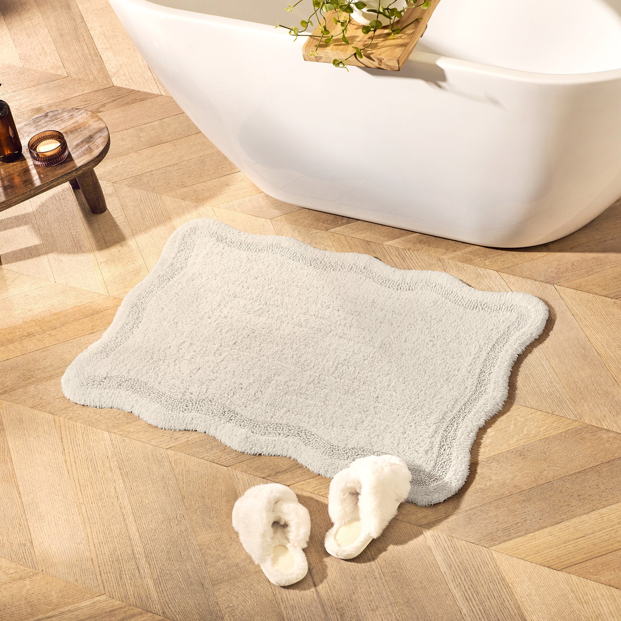 Scallop Bath Rug