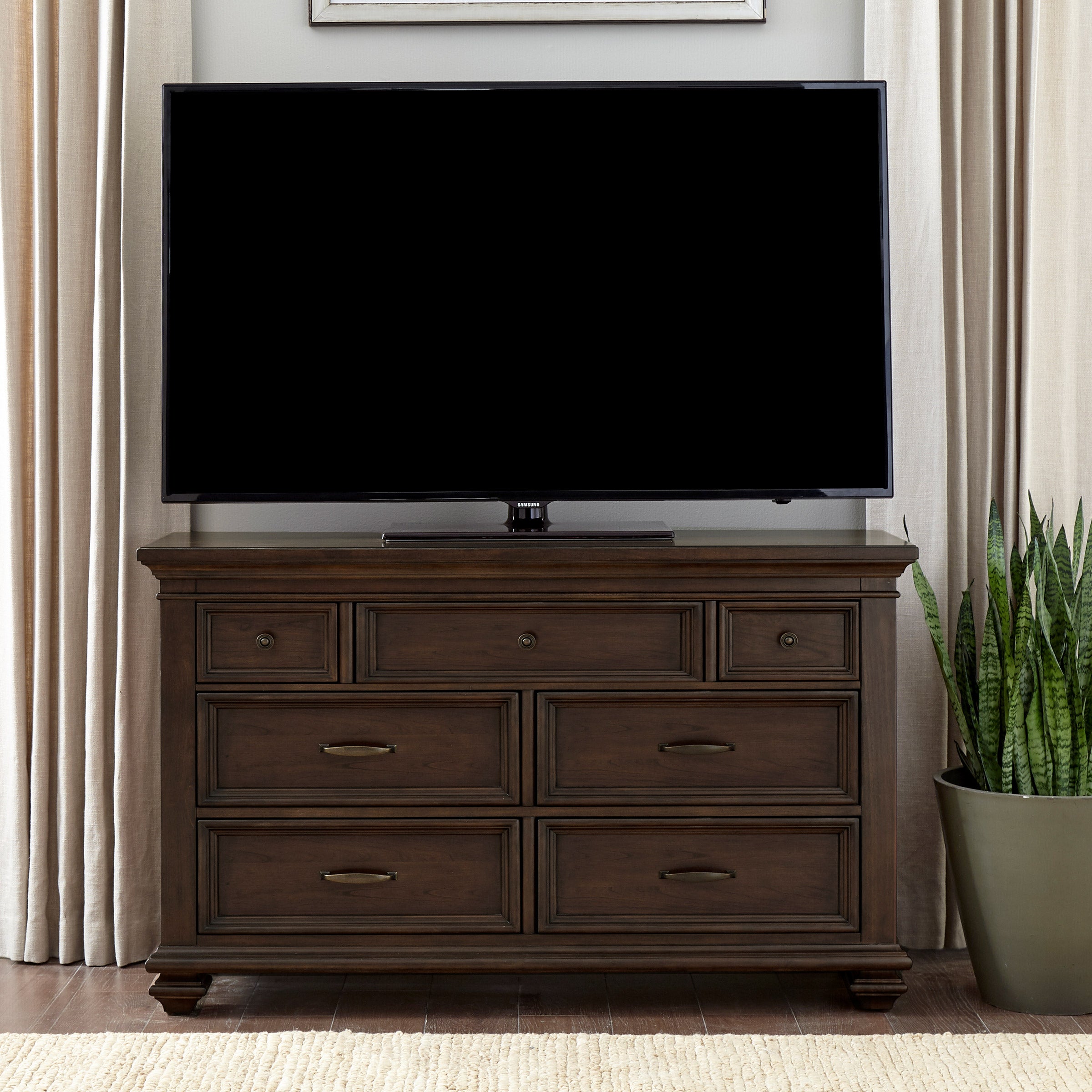 Conner Media Dresser