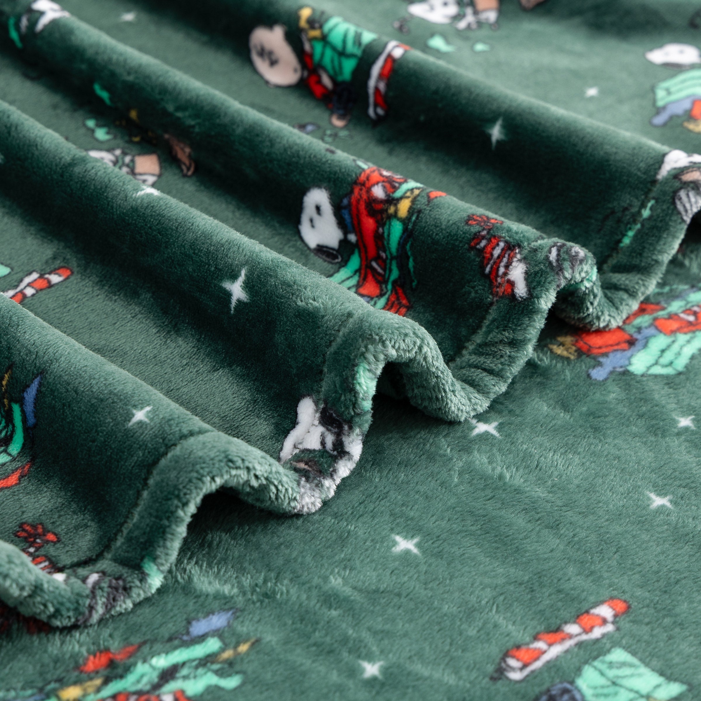 Peanuts Printed VelvetLoft Throw, Holiday 2-pack