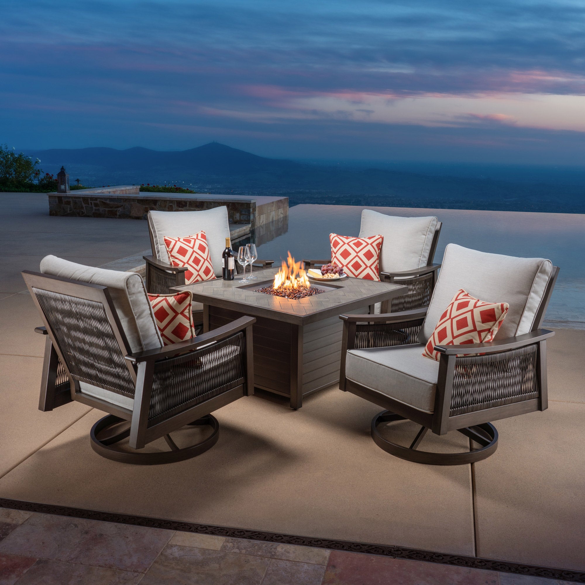 Grand Leisure Palomar 5-piece Fire Chat Set