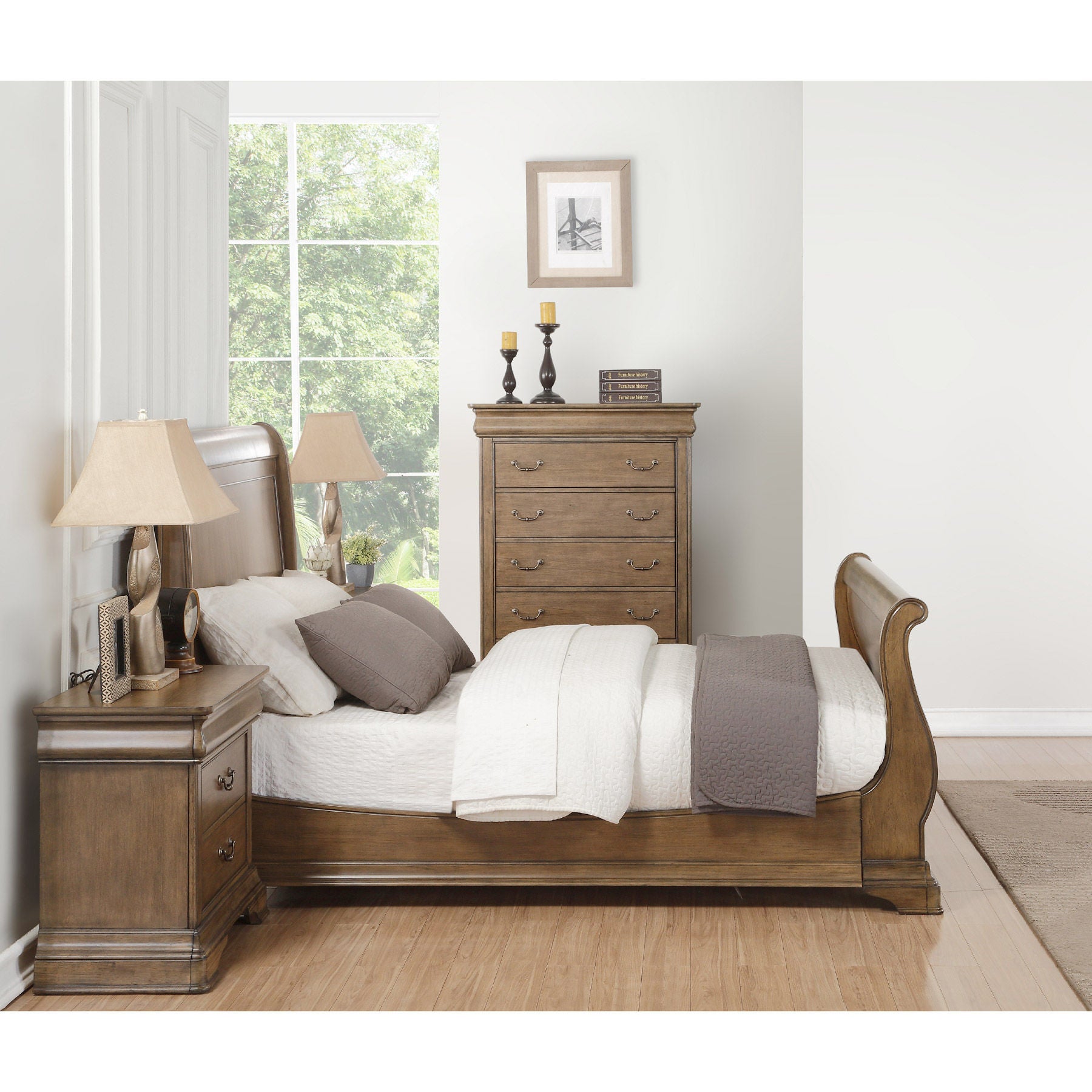 Madeline 4-piece Queen Bedroom Set