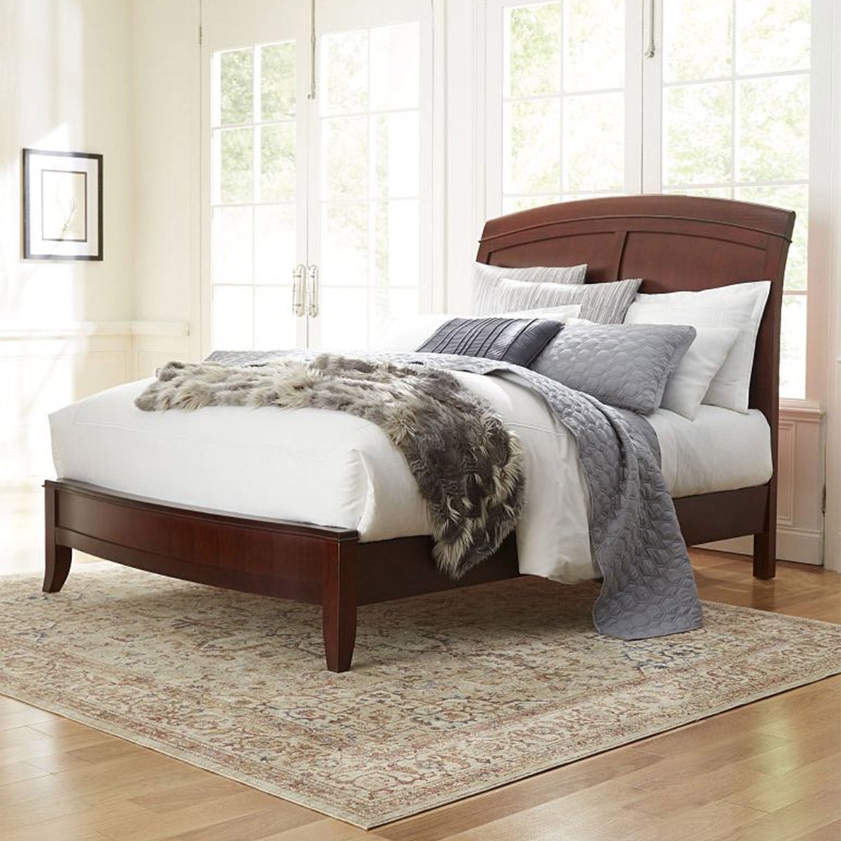 Laramonne Queen Bedroom Collection