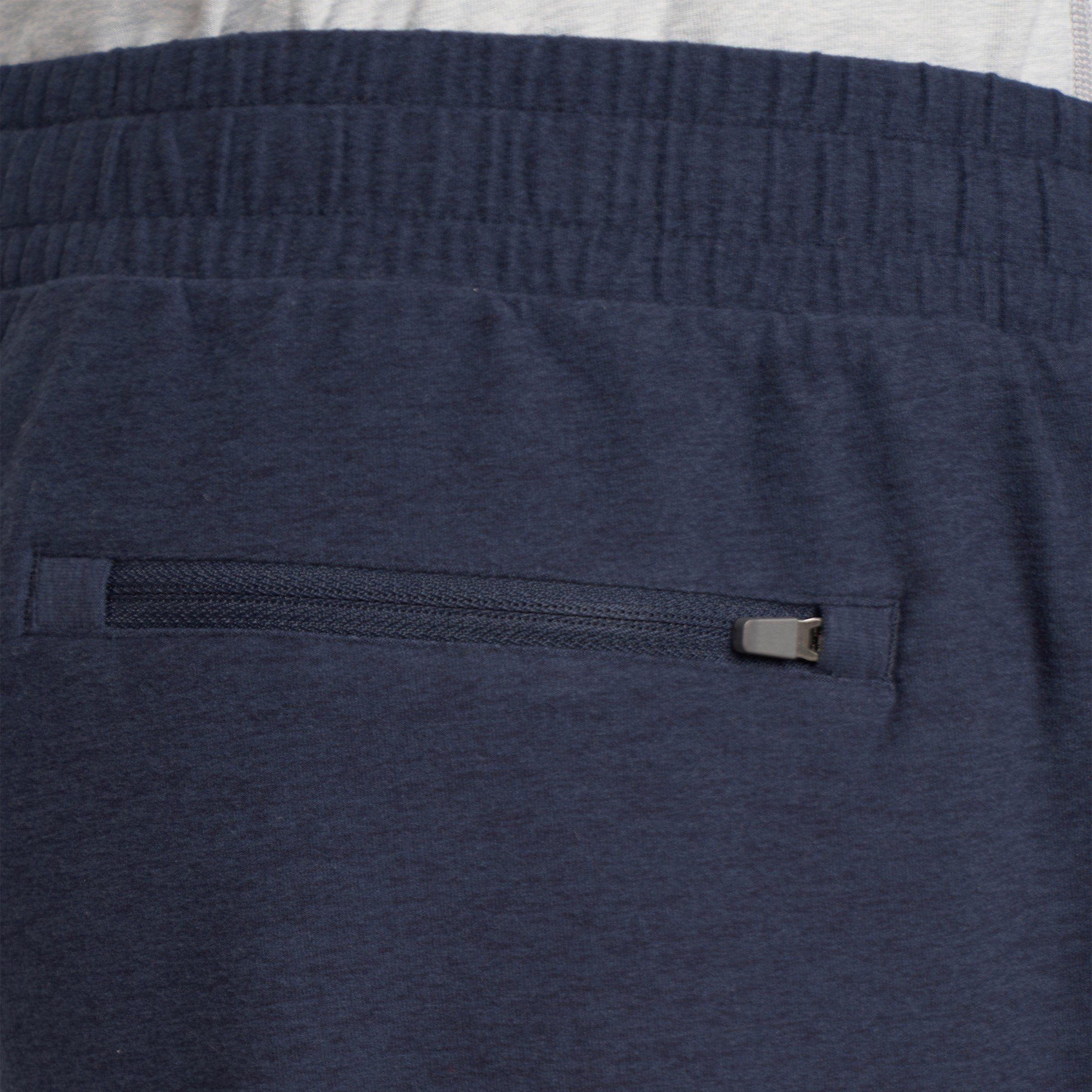 Kirkland Signature Men’s Athleisure Pant