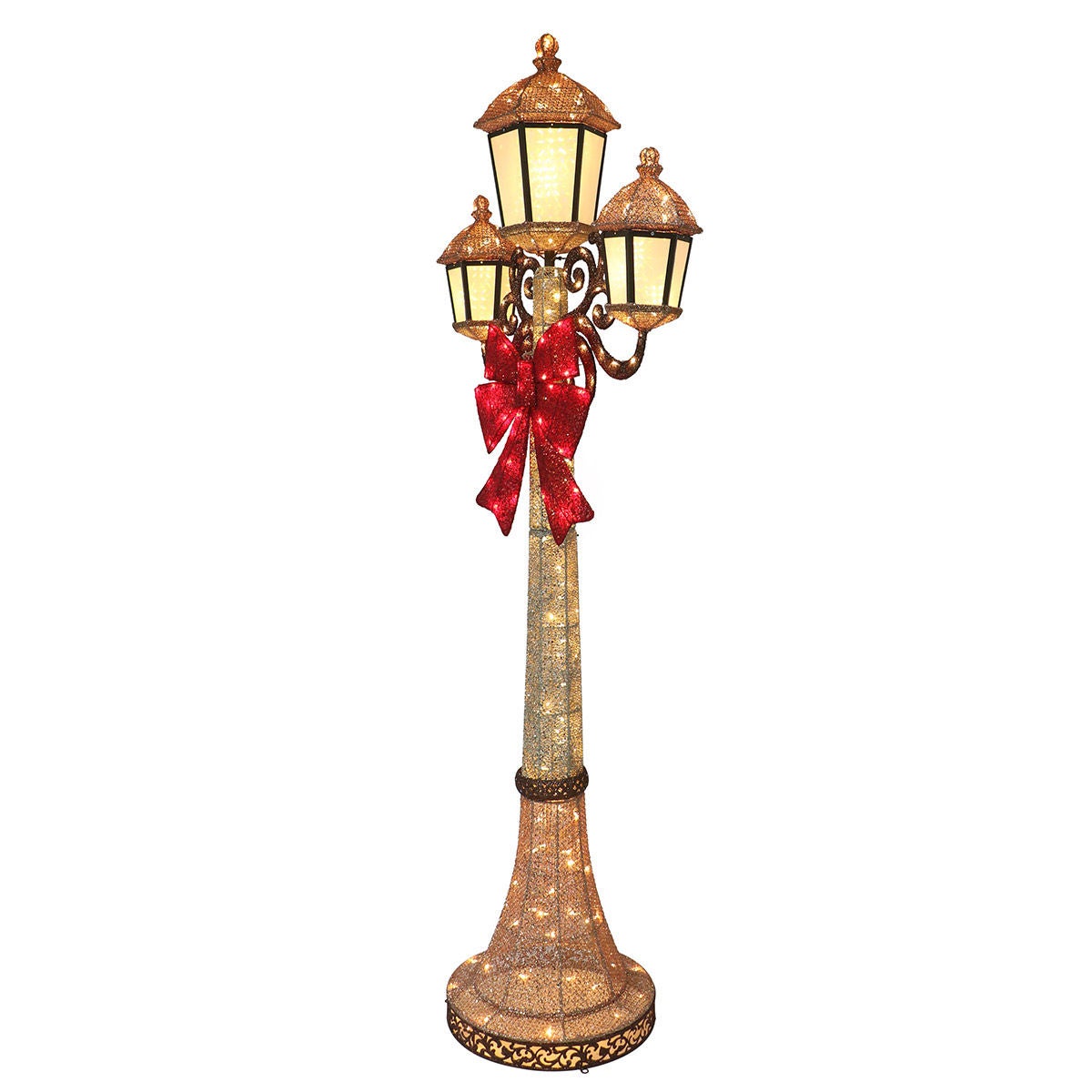 7’ Triple Lamp Post with LED Lights