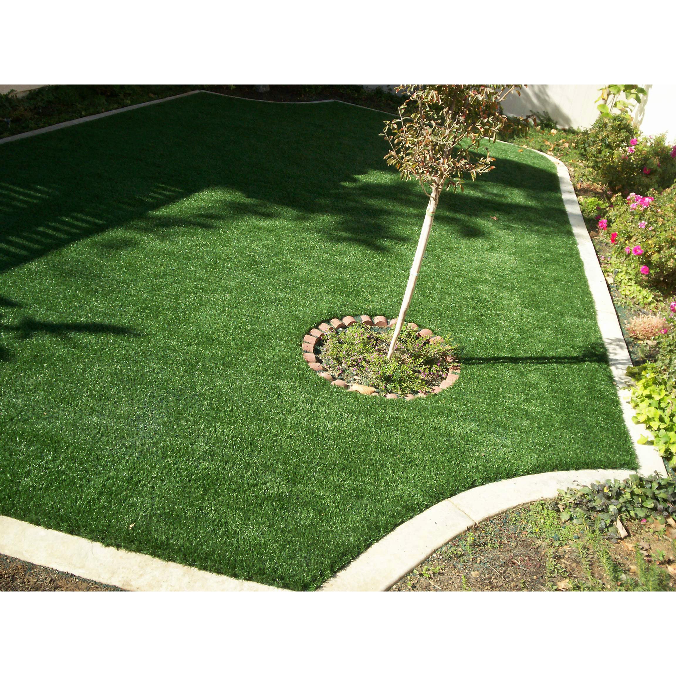 Pregra 56 oz Artificial Turf